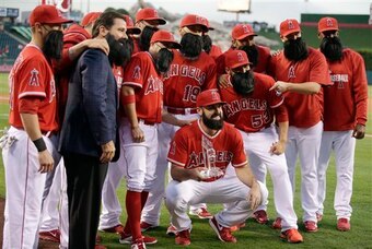 Don't be fooled! Matt Shoemaker, center, has the authentic Shoemaker beards.