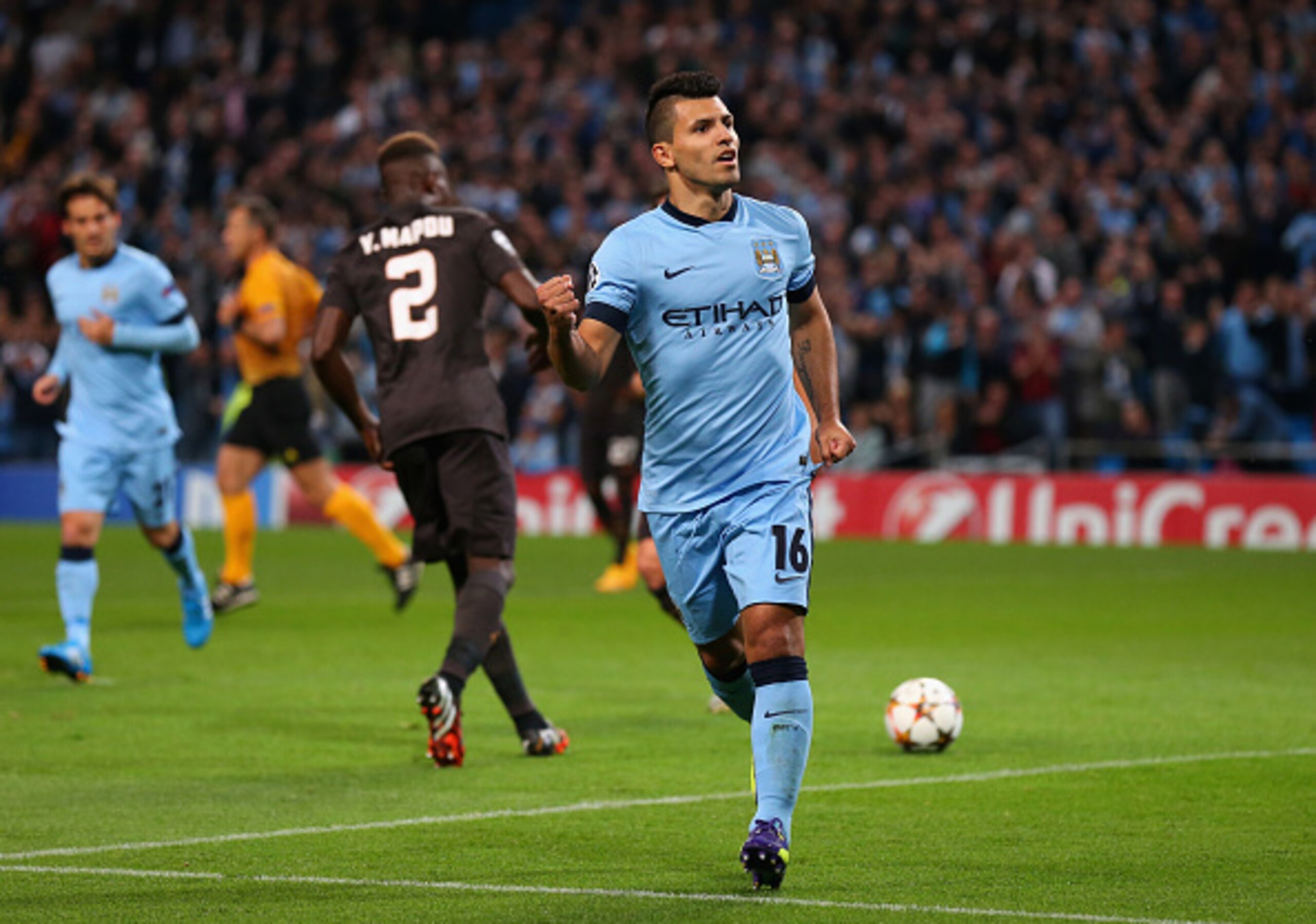 Aguero is so money.