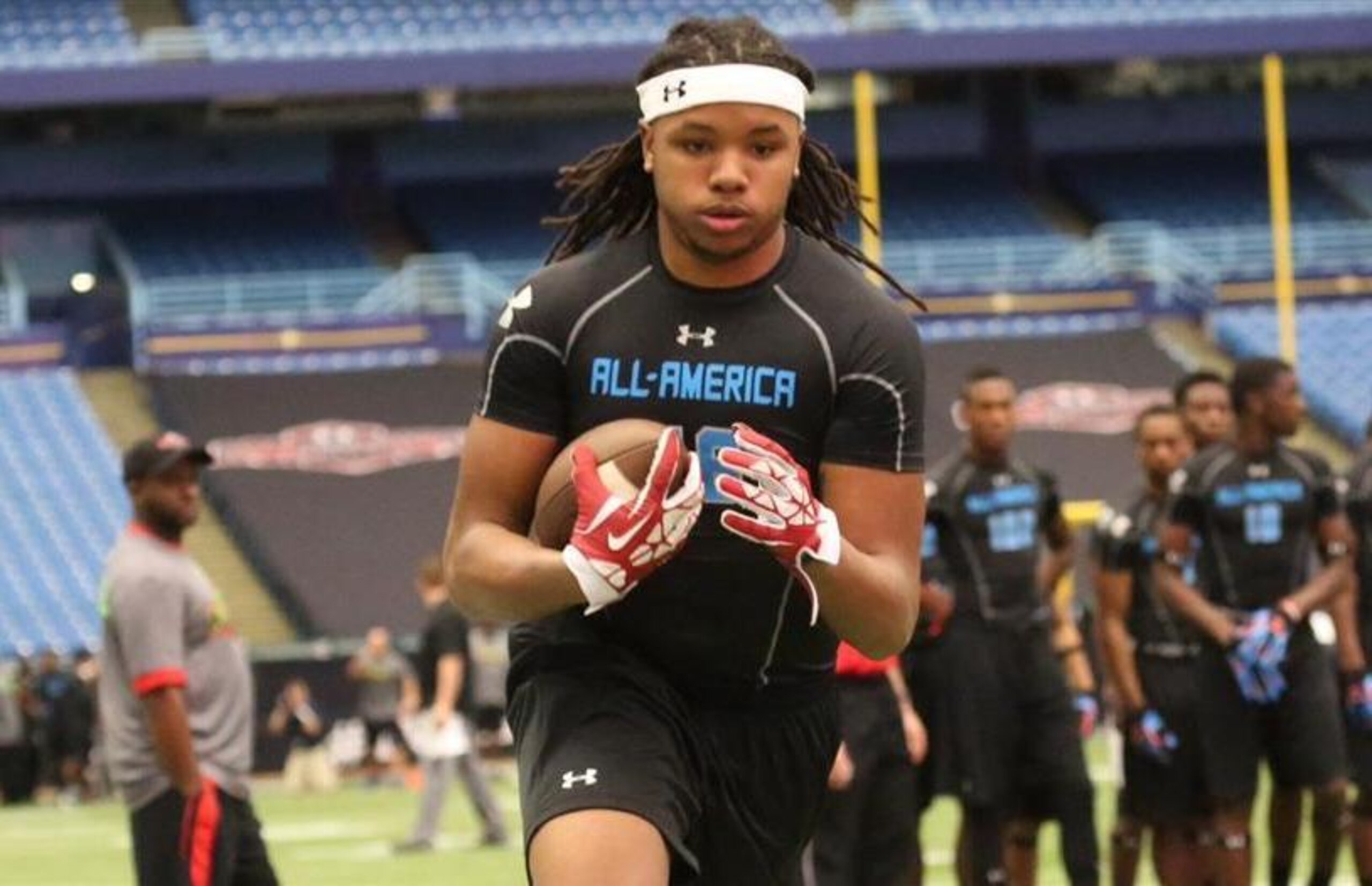 Tight end Will Gragg gives Arkansas another weapon.
