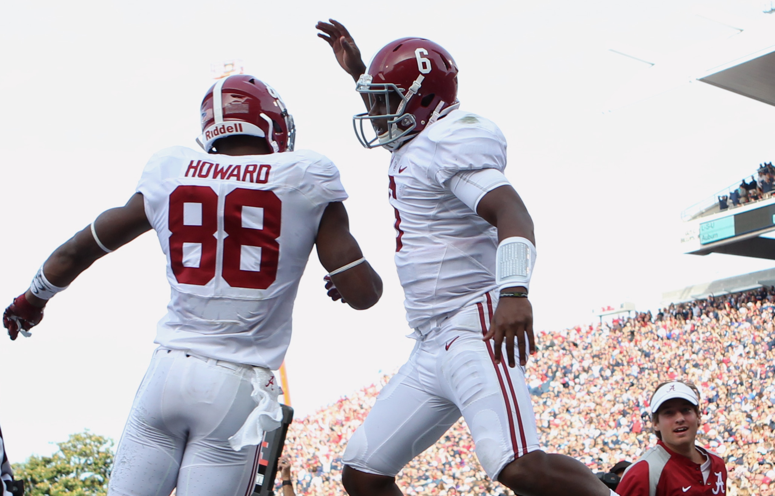 Alabama TE O.J. Howard (left) and QB Blake Sims