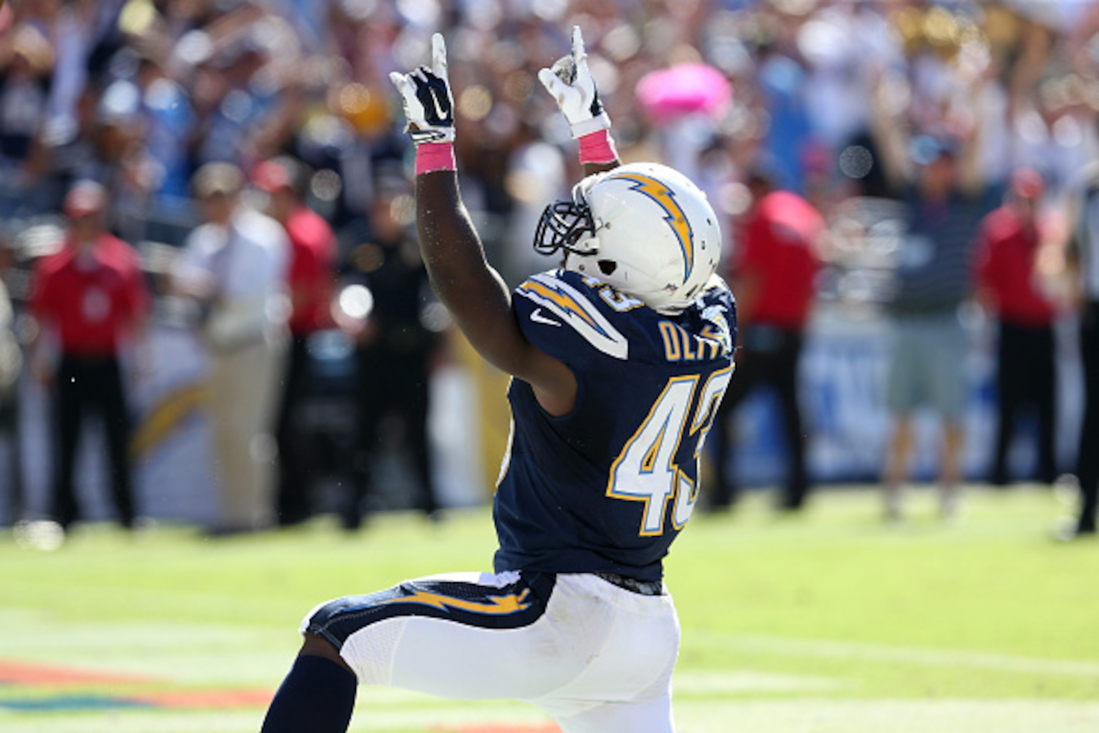 Branden Oliver looks like the answer for San Diego's rushing problems