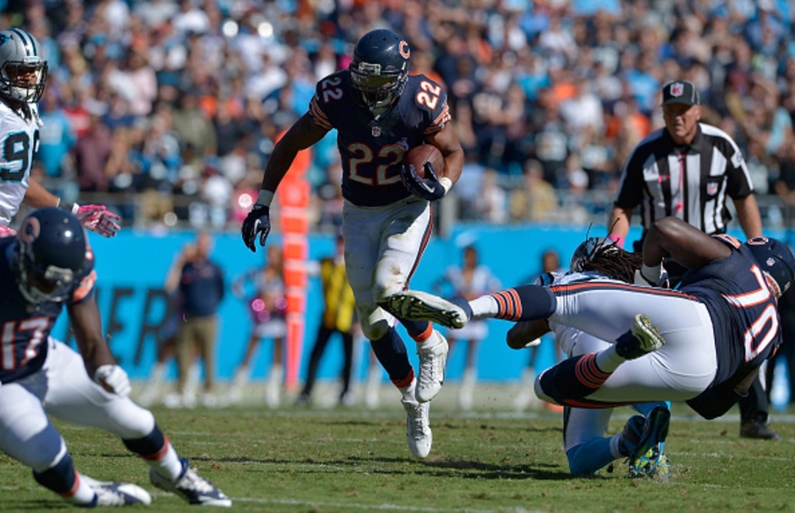 The Bears need to take the pressure off of Cutler and let Matt Forte run