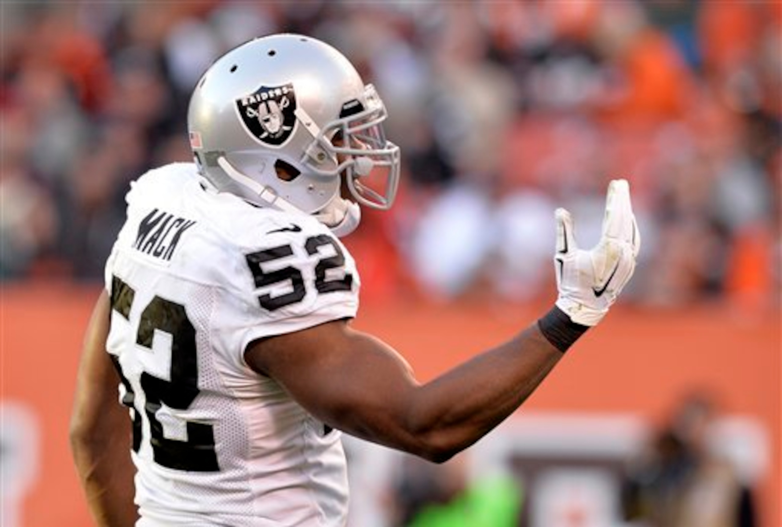 While Anthony Barr moved up to the spot, Khalil Mack also climbed the rankings this week. While Anthony Barr moved up to the spot, Khalil Mack also climbed the rankings this week.