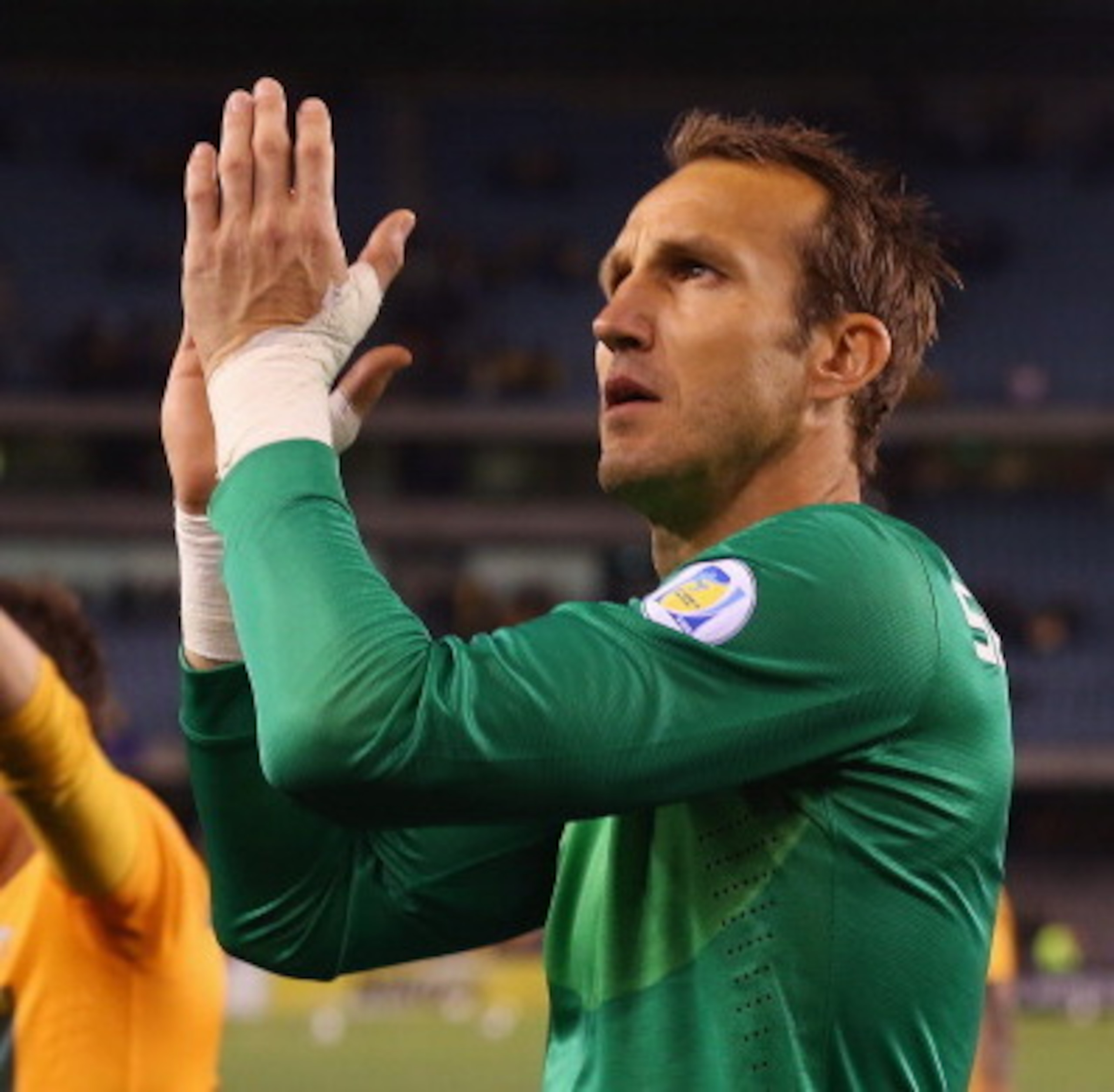 Mark Schwarzer Acknowledges Crowd Following World Cup Qualifying Match 2013 Mark Schwarzer Acknowledges Crowd Following World Cup Qualifying Match 2013