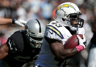 Chargers RB Branden Oliver