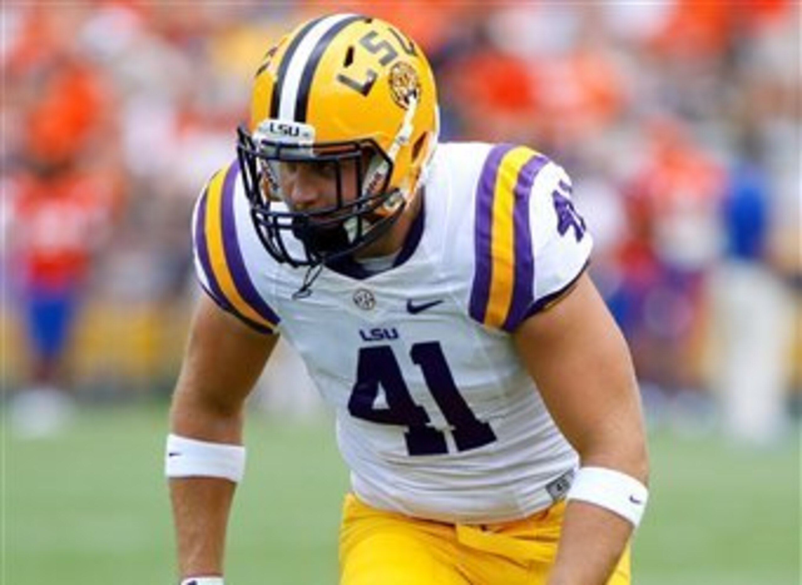 LSU tight end Travis Dickson