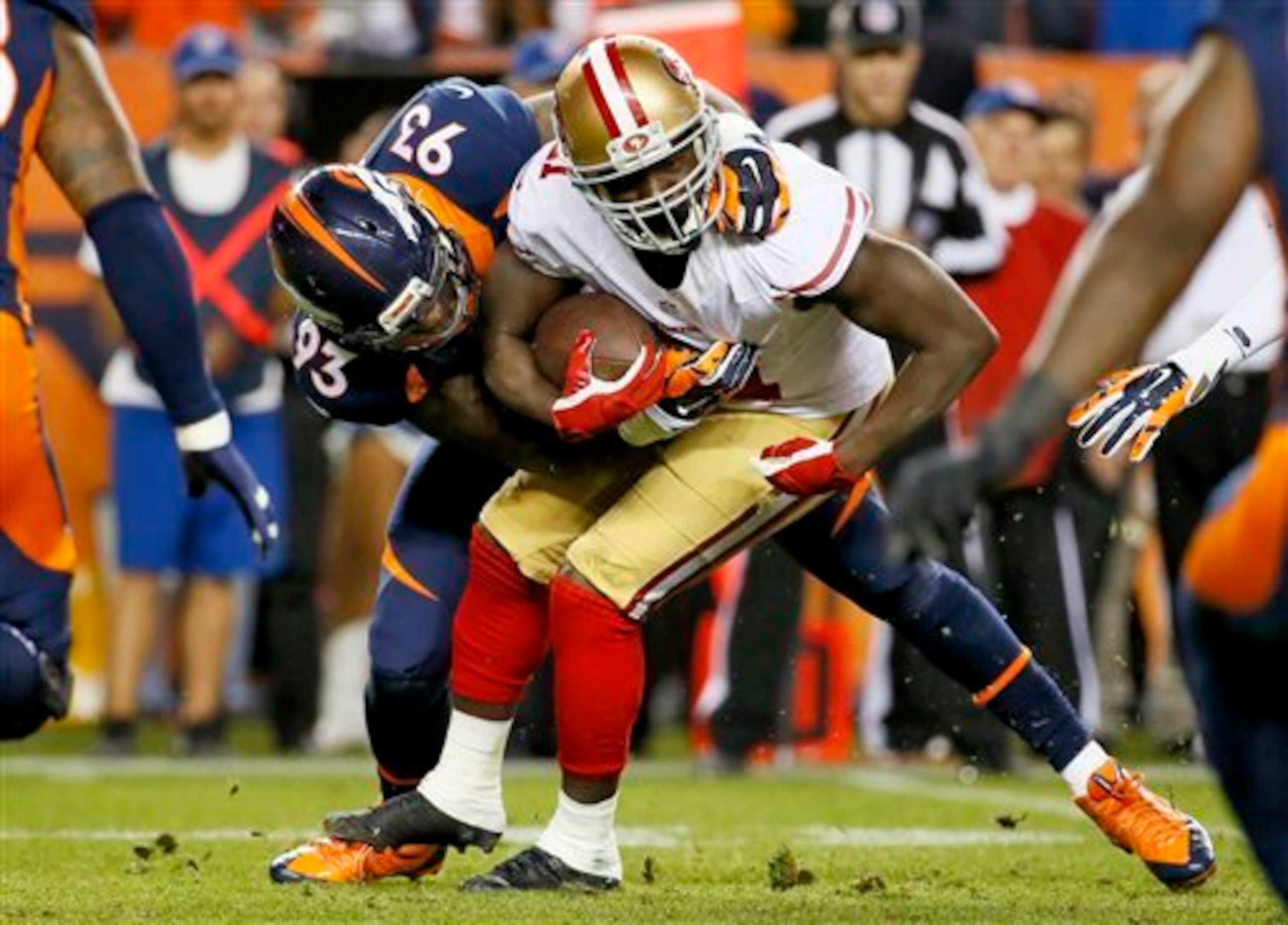 Frank Gore struggled to get anything going on the ground in Week 7.