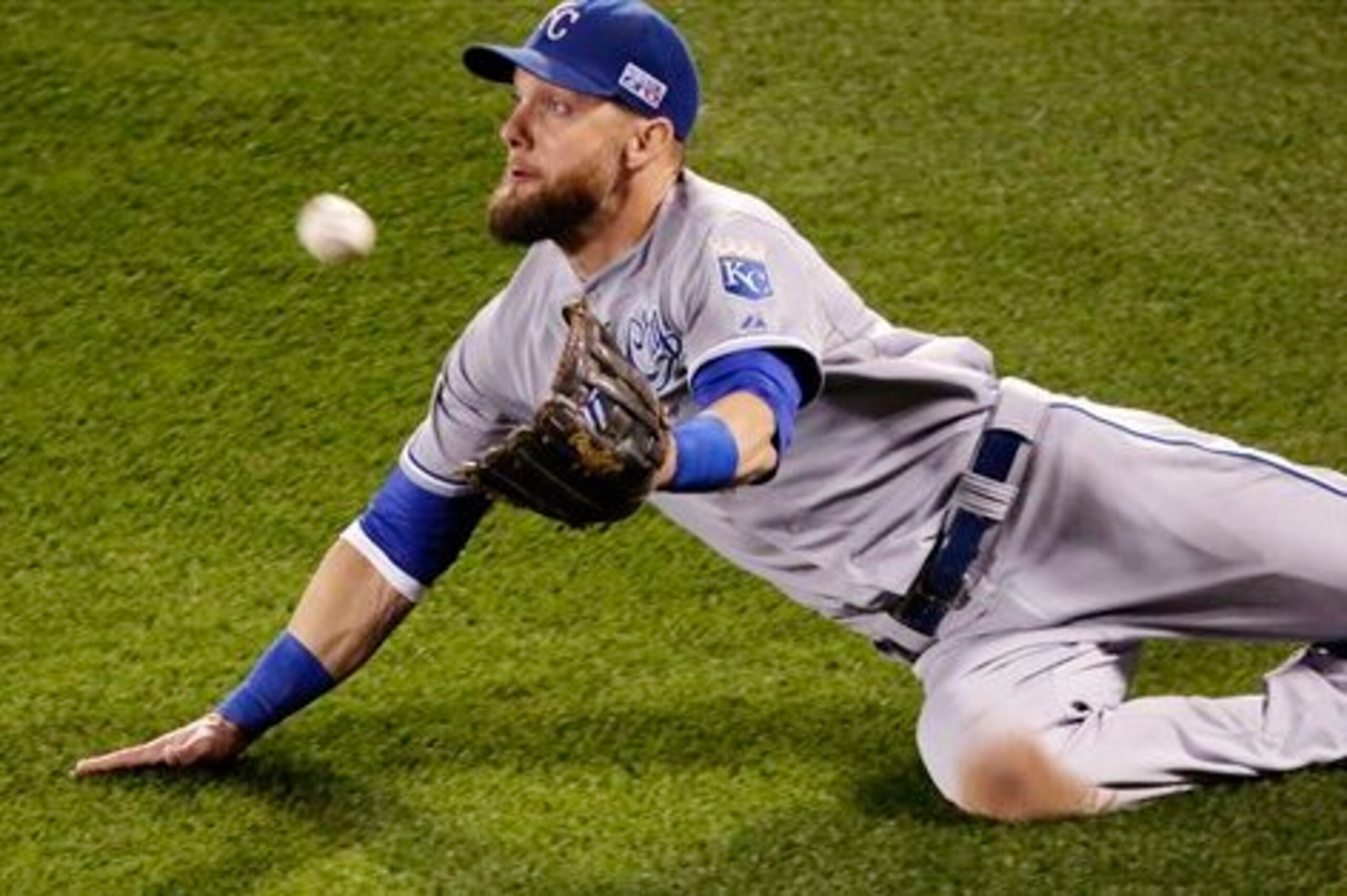Defensively, the Royals are going to have to be on their toes—and sometimes off their feet—against a contact-oriented Giants team. Defensively, the Royals are going to have to be on their toes—and sometimes off their feet—against a contact-oriented Giants team.