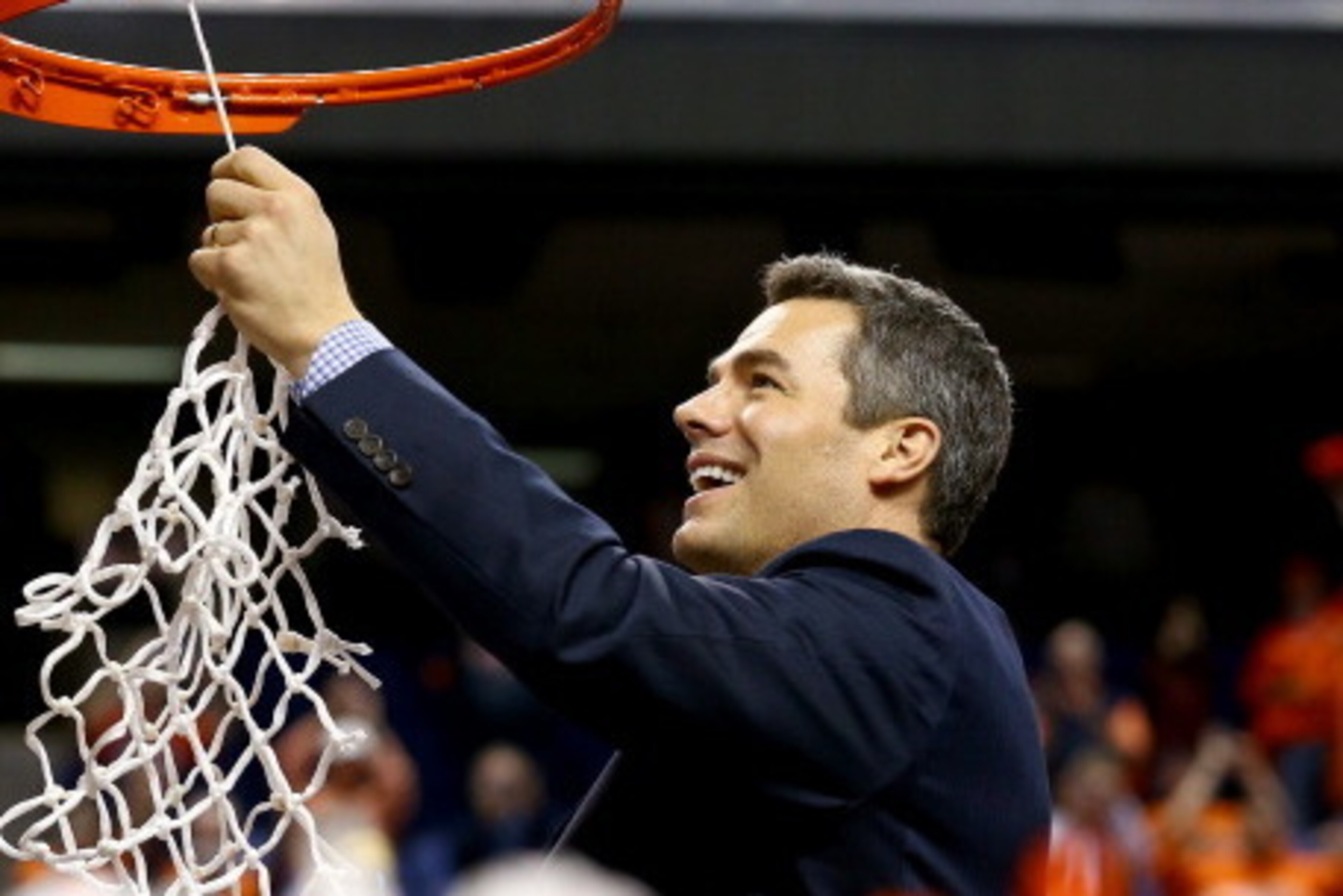 Virginia head coach Tony Bennett