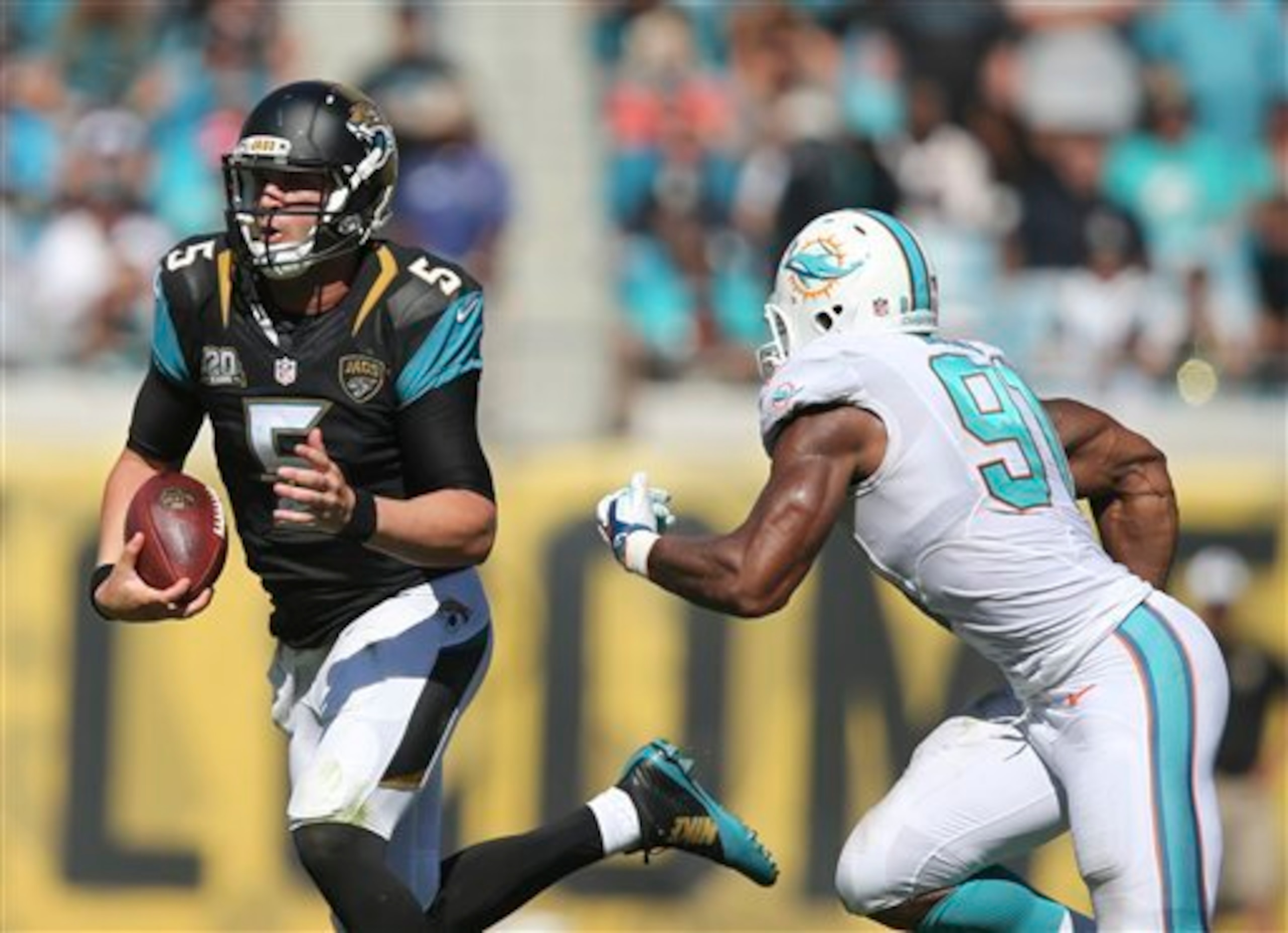 Dolphins DE Cameron Wake