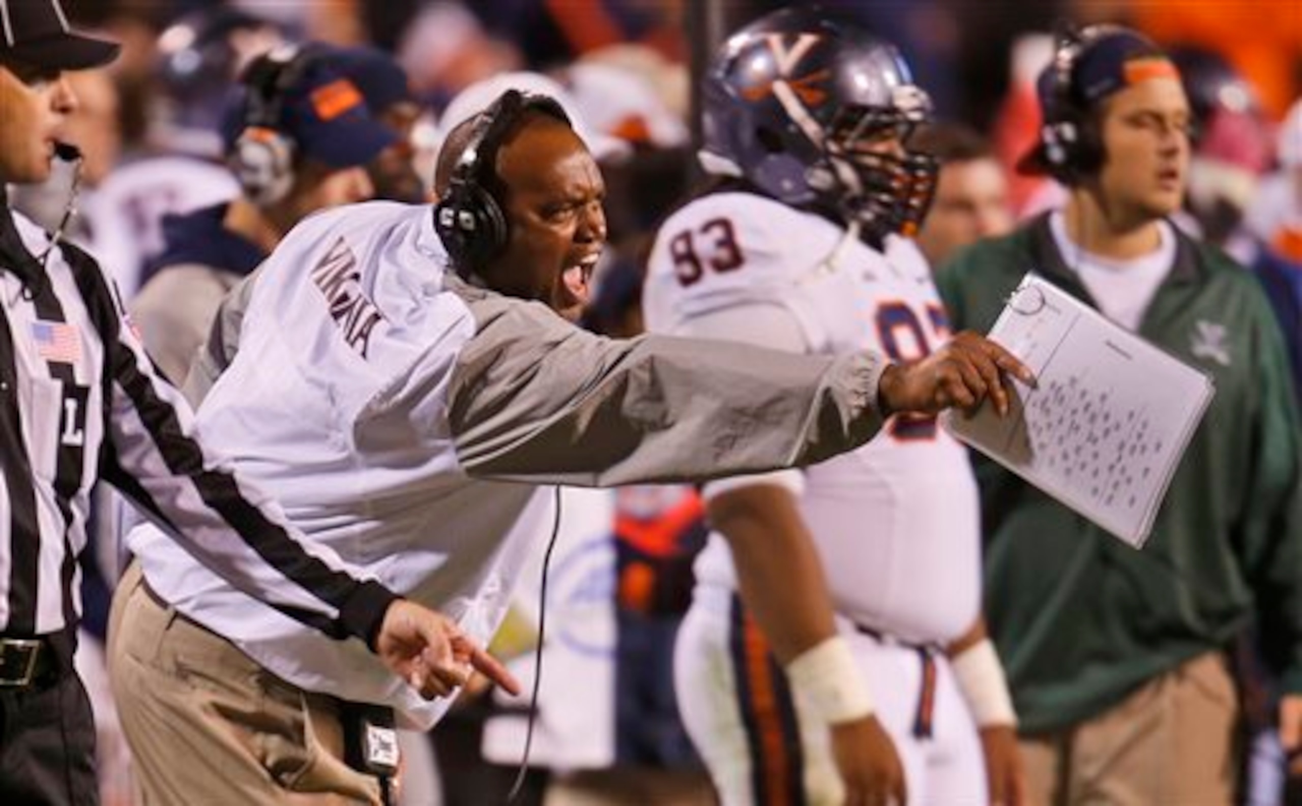 Mike London and Virginia are fully in the mix for a bowl bid.