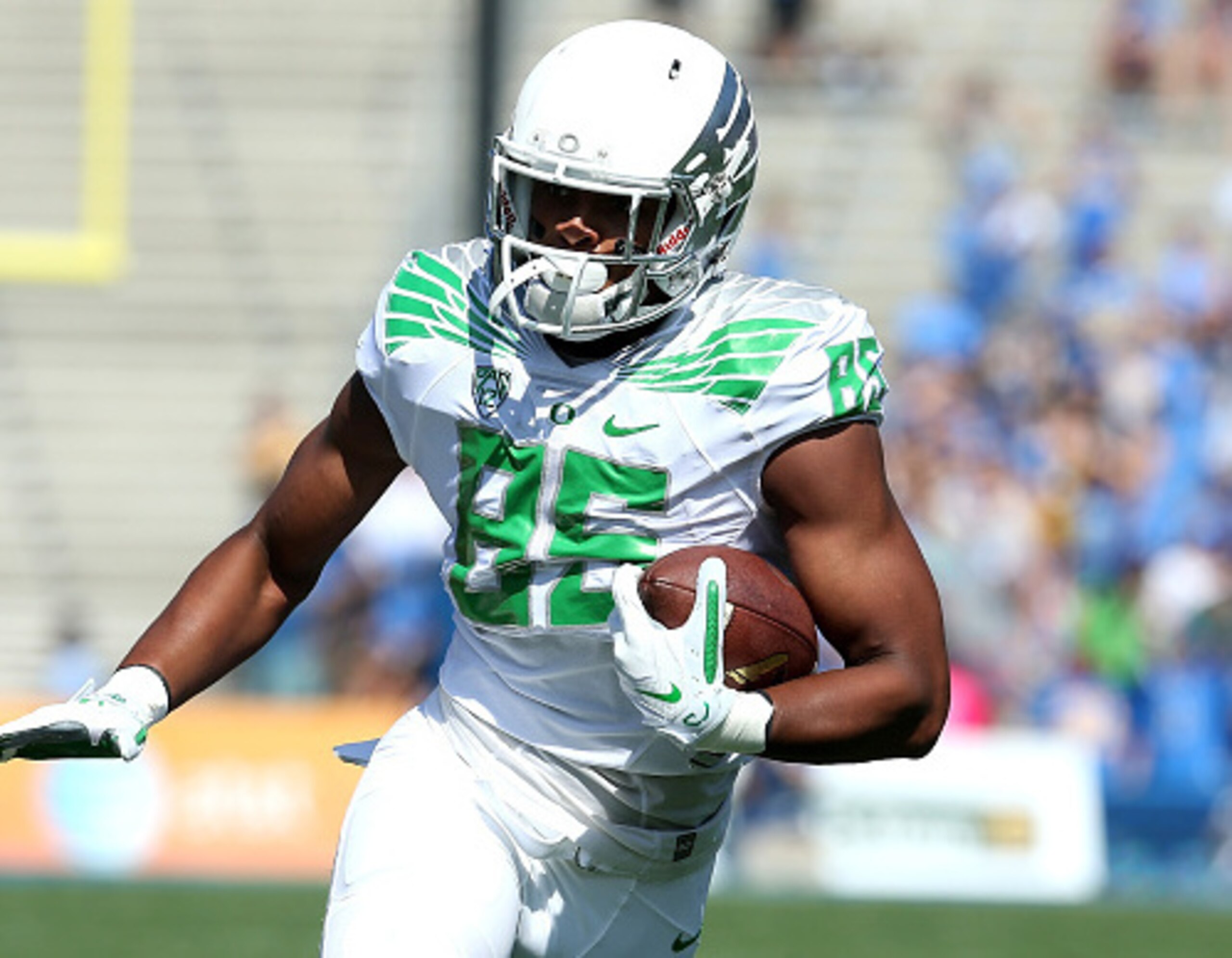 TE Pharaoh Brown