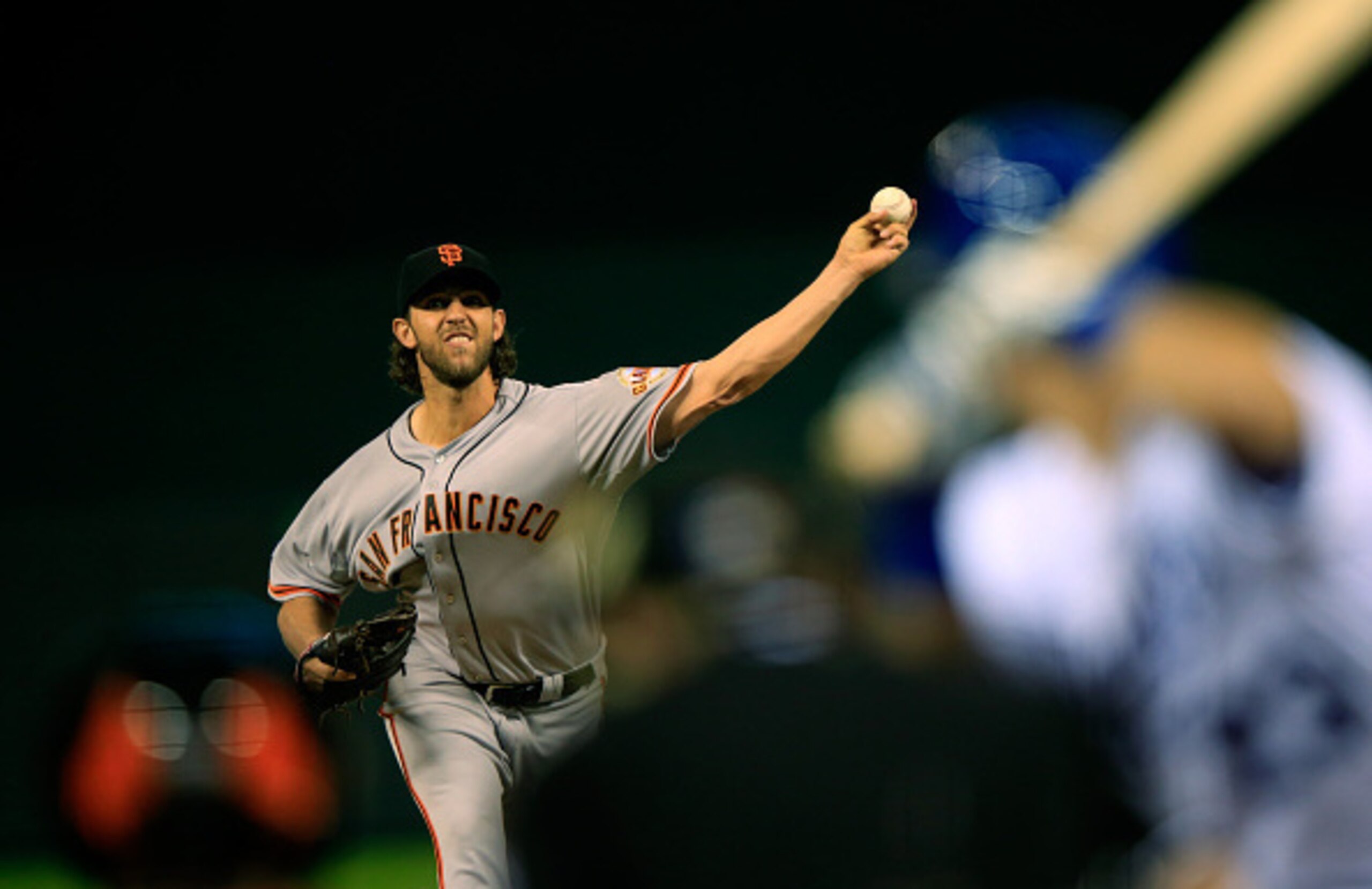 A rainout would mean the Giants potentially could bring back ace Madison Bumgarner on regular rest in Game 4.