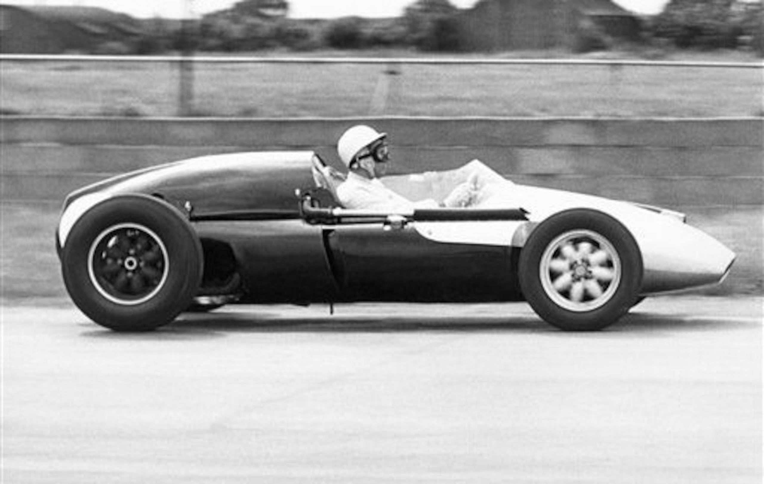 Stirling Moss won the 1960 US Grand Prix at Riverside.