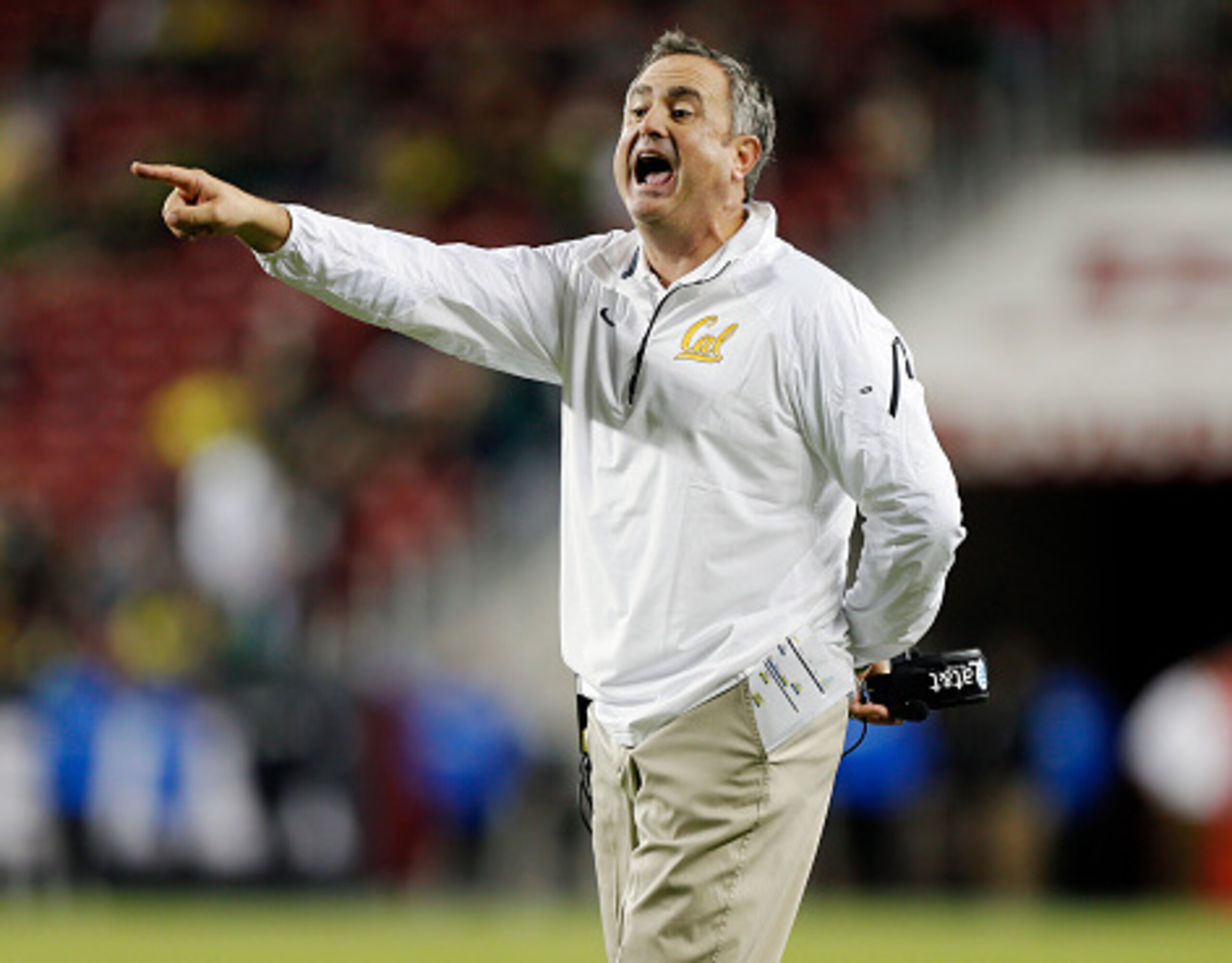 Coach Sonny Dykes