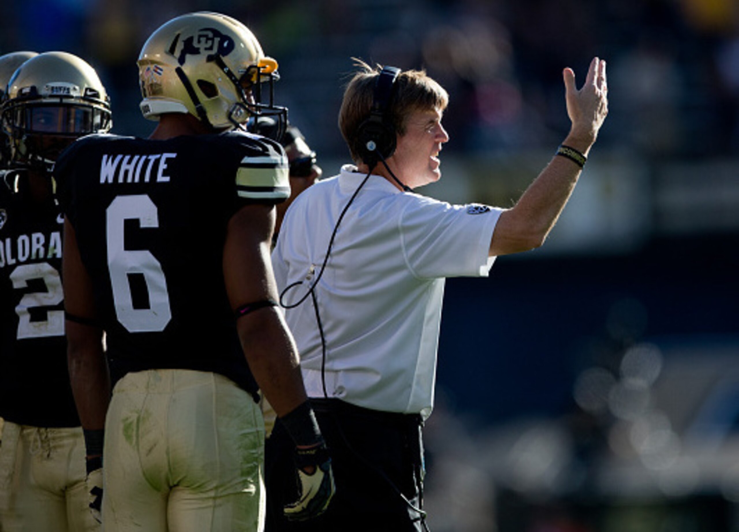 Coach Mike MacIntyre