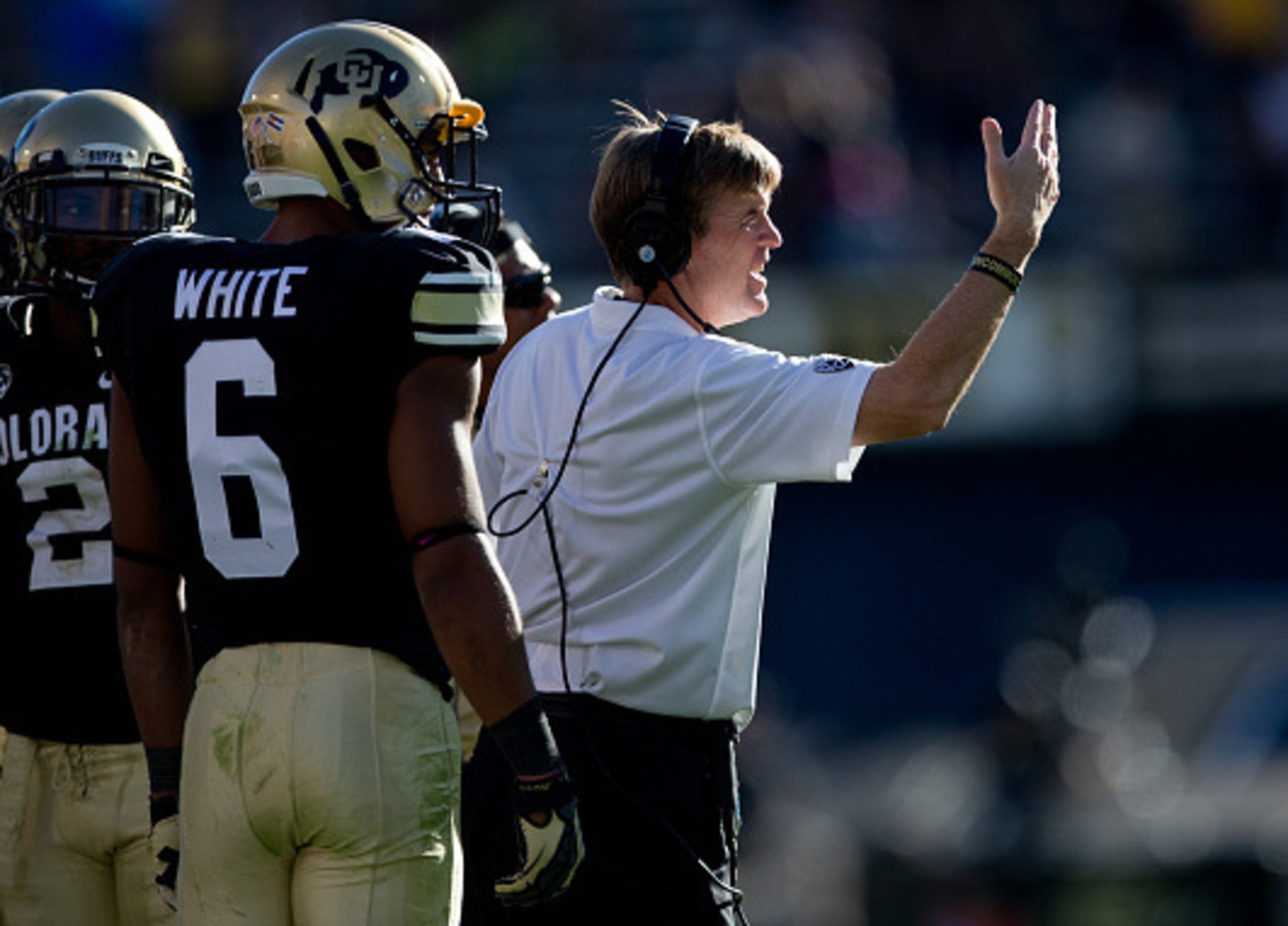 Coach Mike MacIntyre