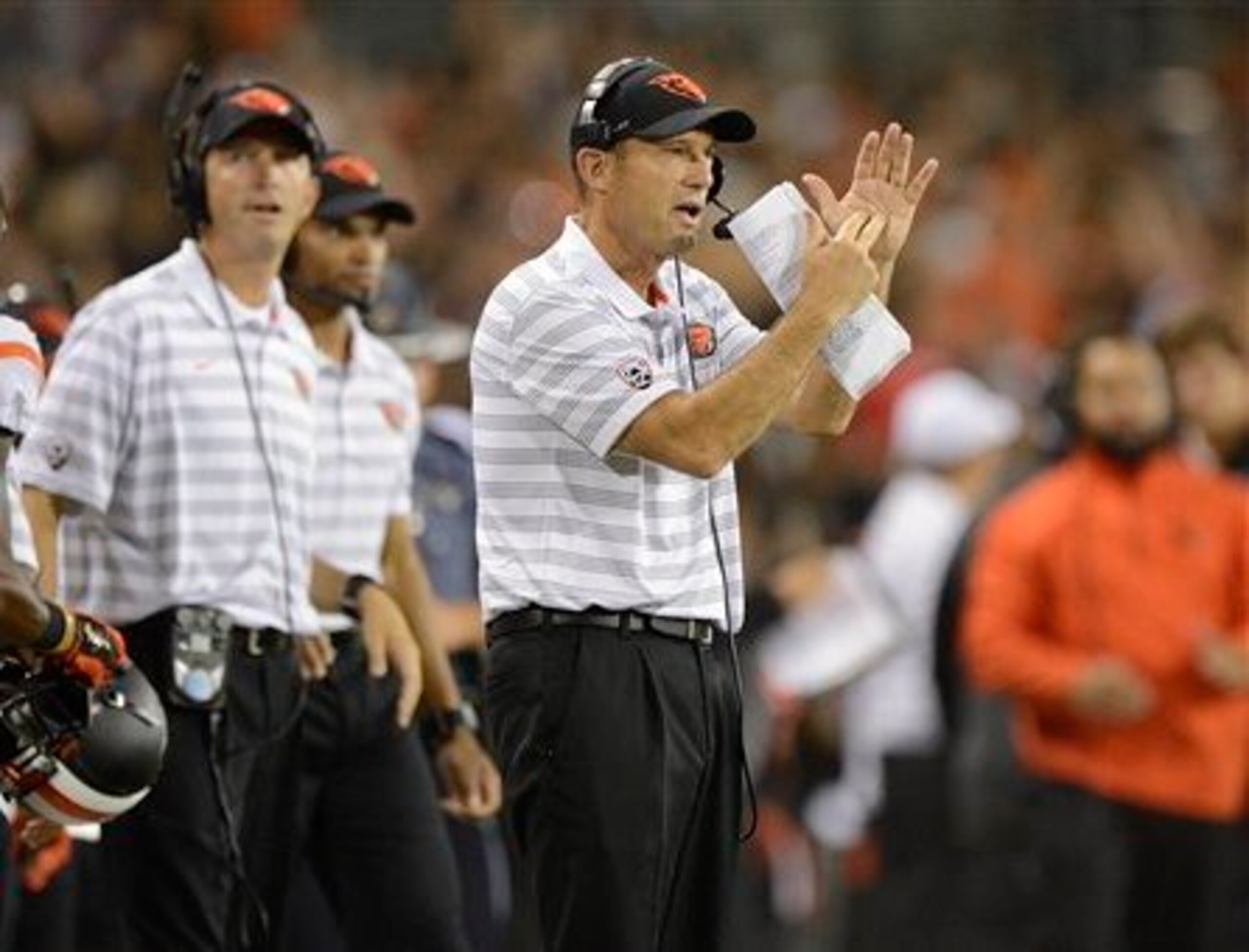 Coach Mike Riley