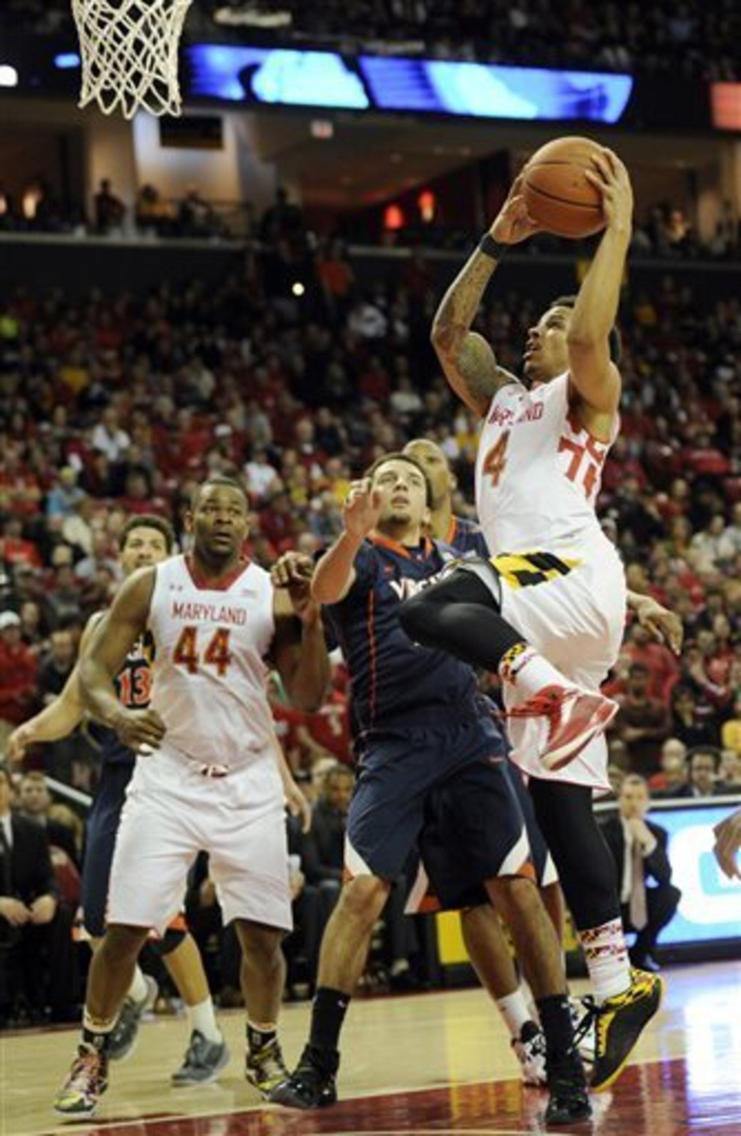 Virginia vs. Maryland in 2013-14 Virginia vs. Maryland in 2013-14