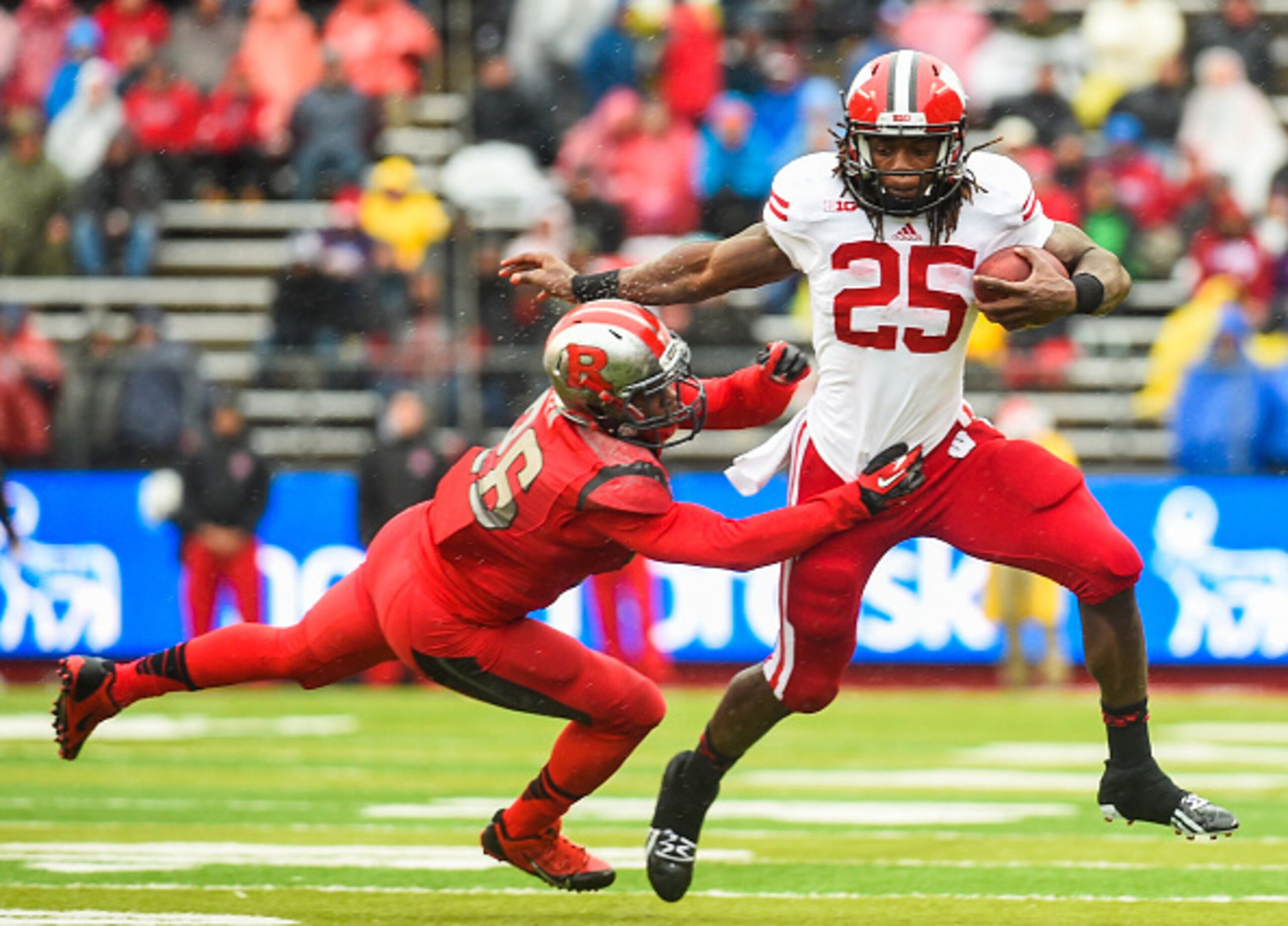 Melvin Gordon has been unbelievable this season, but he has done so with a ton of carries. Melvin Gordon has been unbelievable this season, but he has done so with a ton of carries.