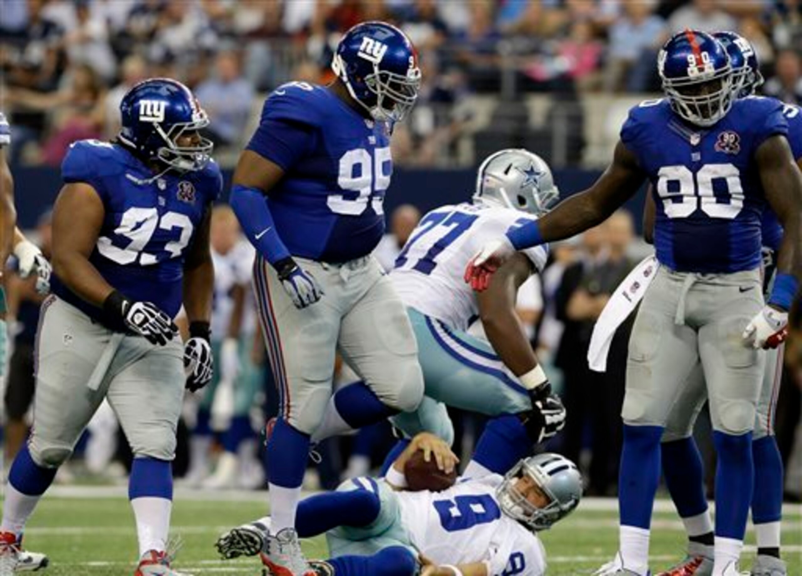 The Giants want to get after Andrew Luck.