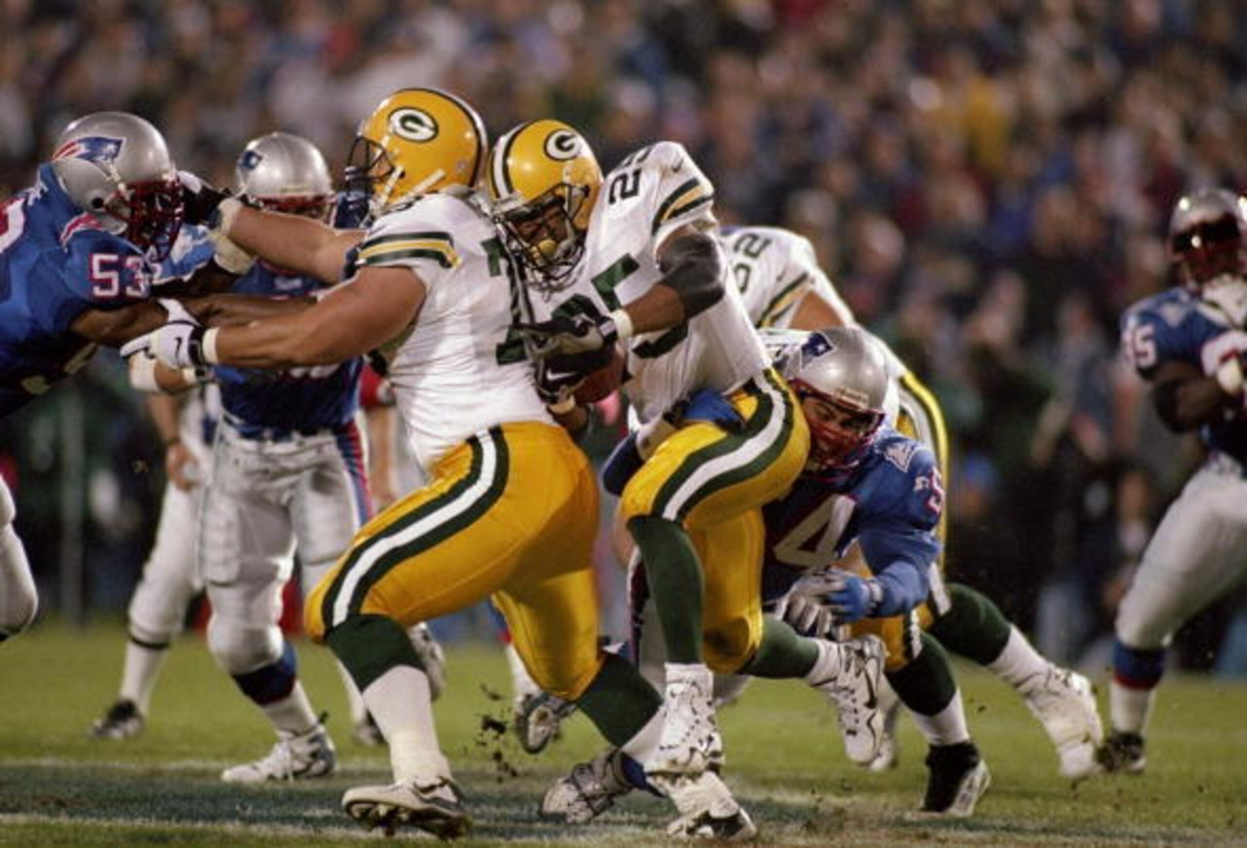 The Packers beat the Patriots in a Super Bowl rematch.