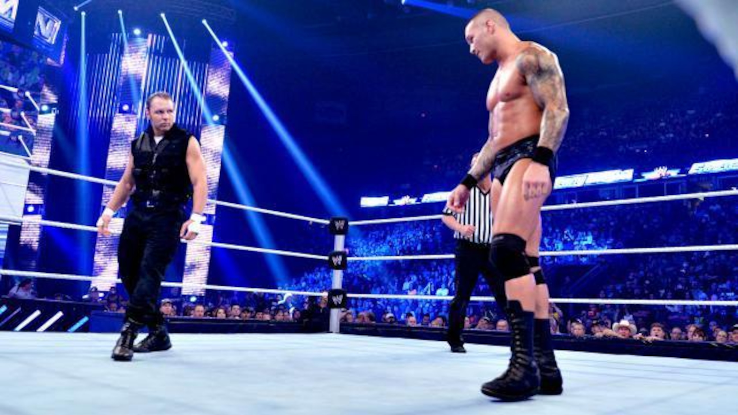 Dean Ambrose and Randy Orton square off on SmackDown.
