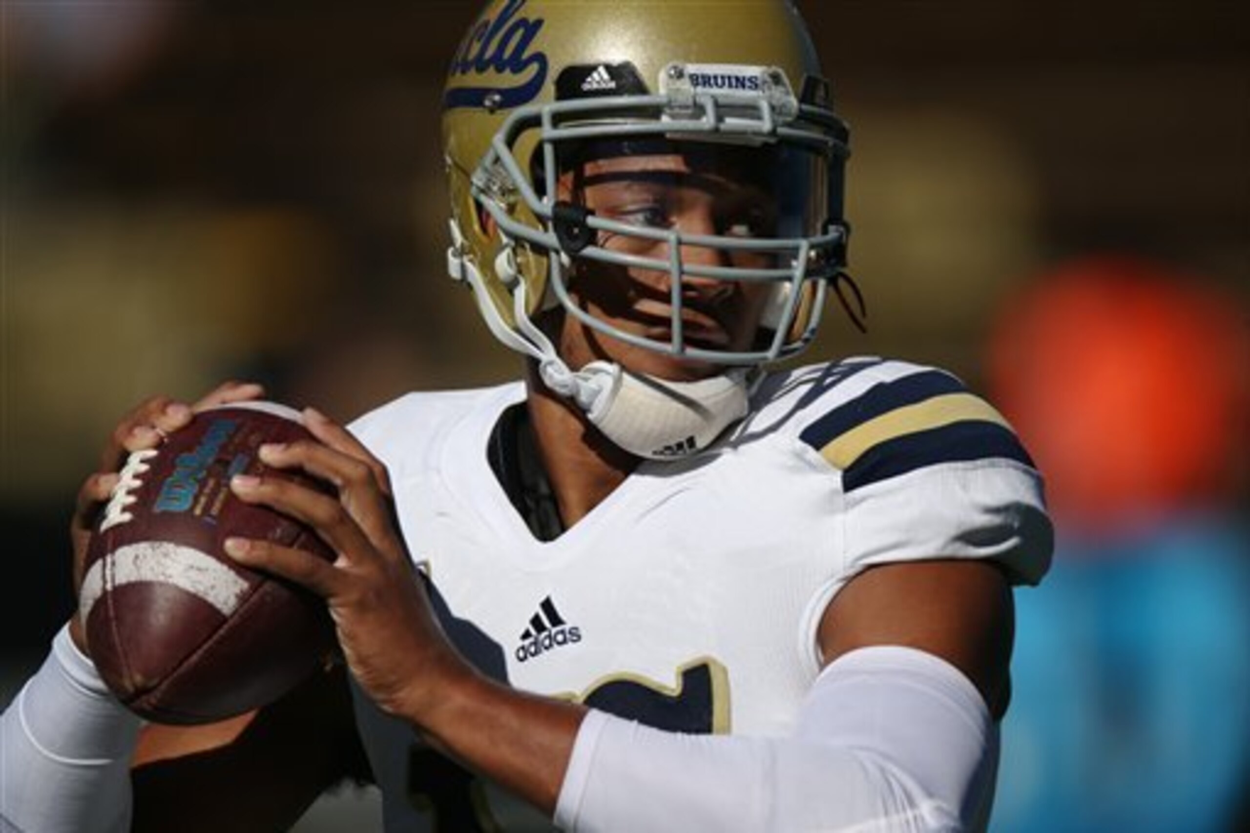 QB Brett Hundley has been a key piece for UCLA this fall.