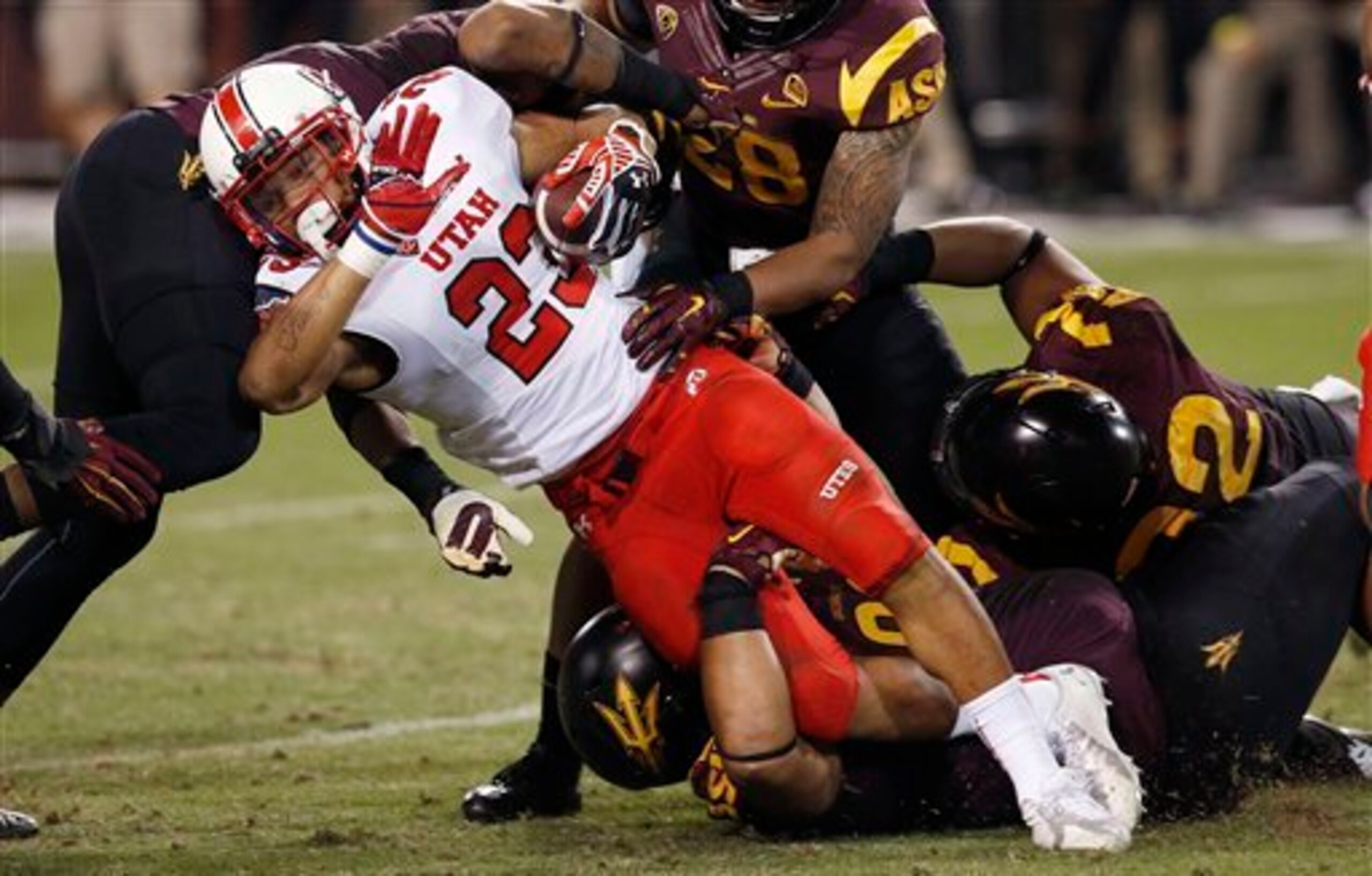 Devontae Booker has been an impressive force for Utah's offense this fall.