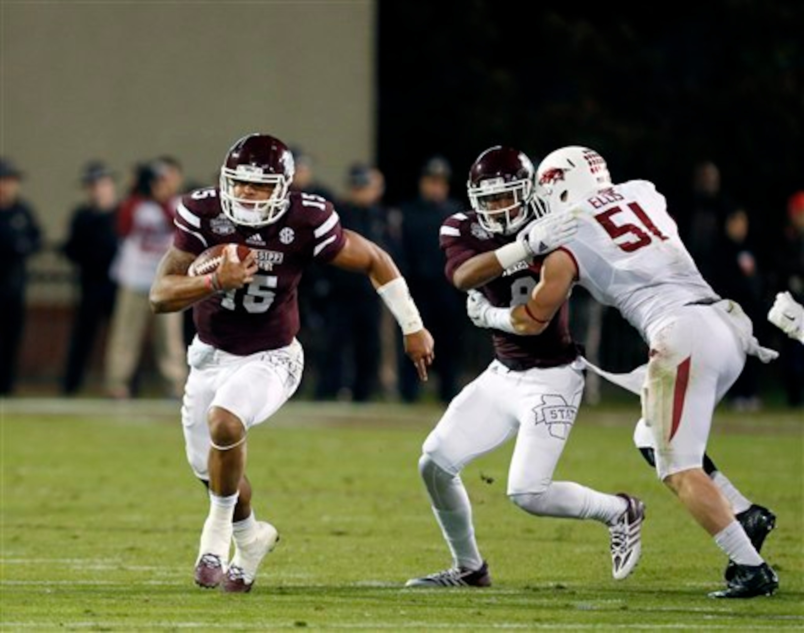 Dak Prescott has fueled Mississippi State's rise to the top of national polls.