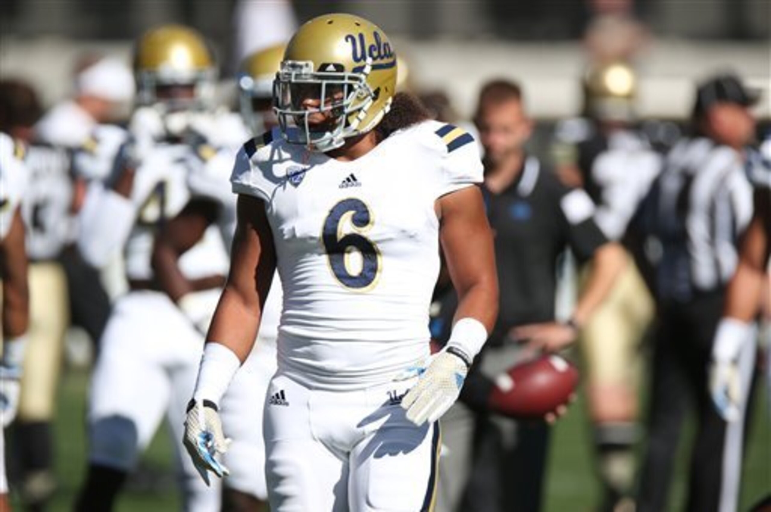 Senior Eric Kendricks is the leader of the defense.