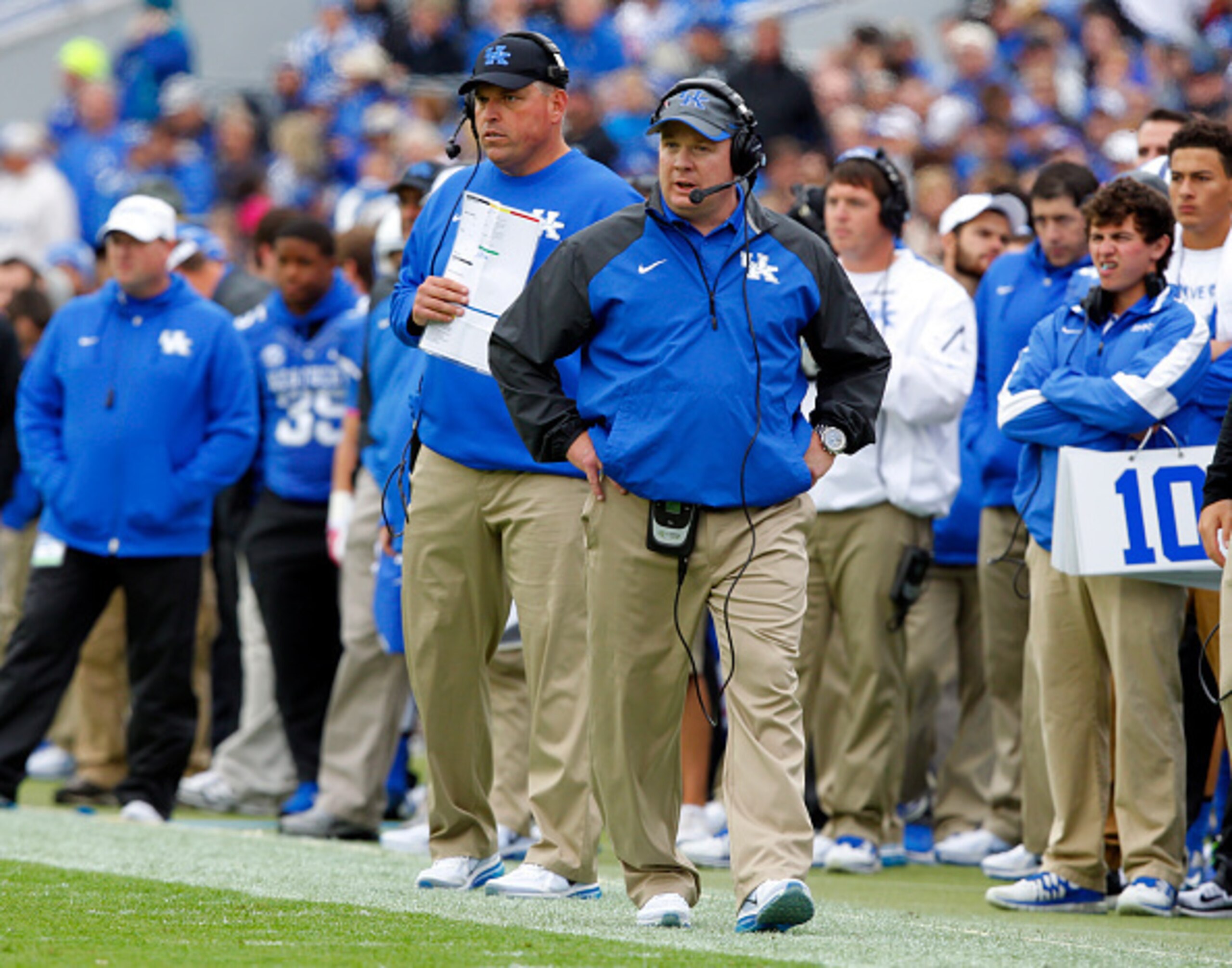 It's been an up-and-down season for Stoops (center).