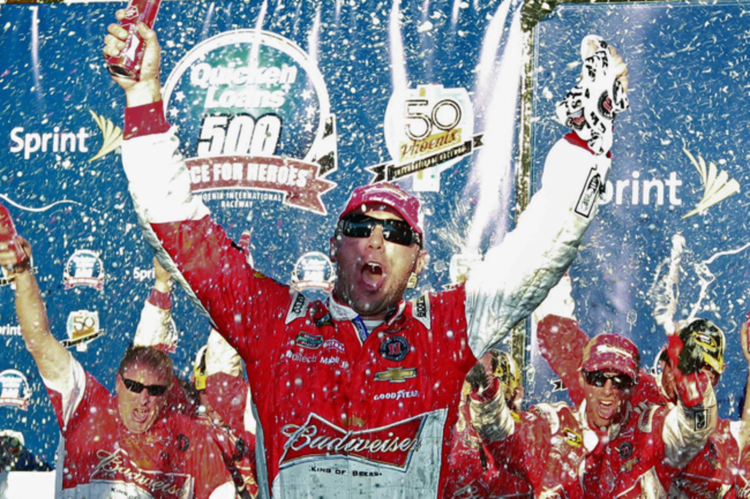 Kevin Harvick punched his ticket into the Championship Four in dramatic fashion at Phoenix.