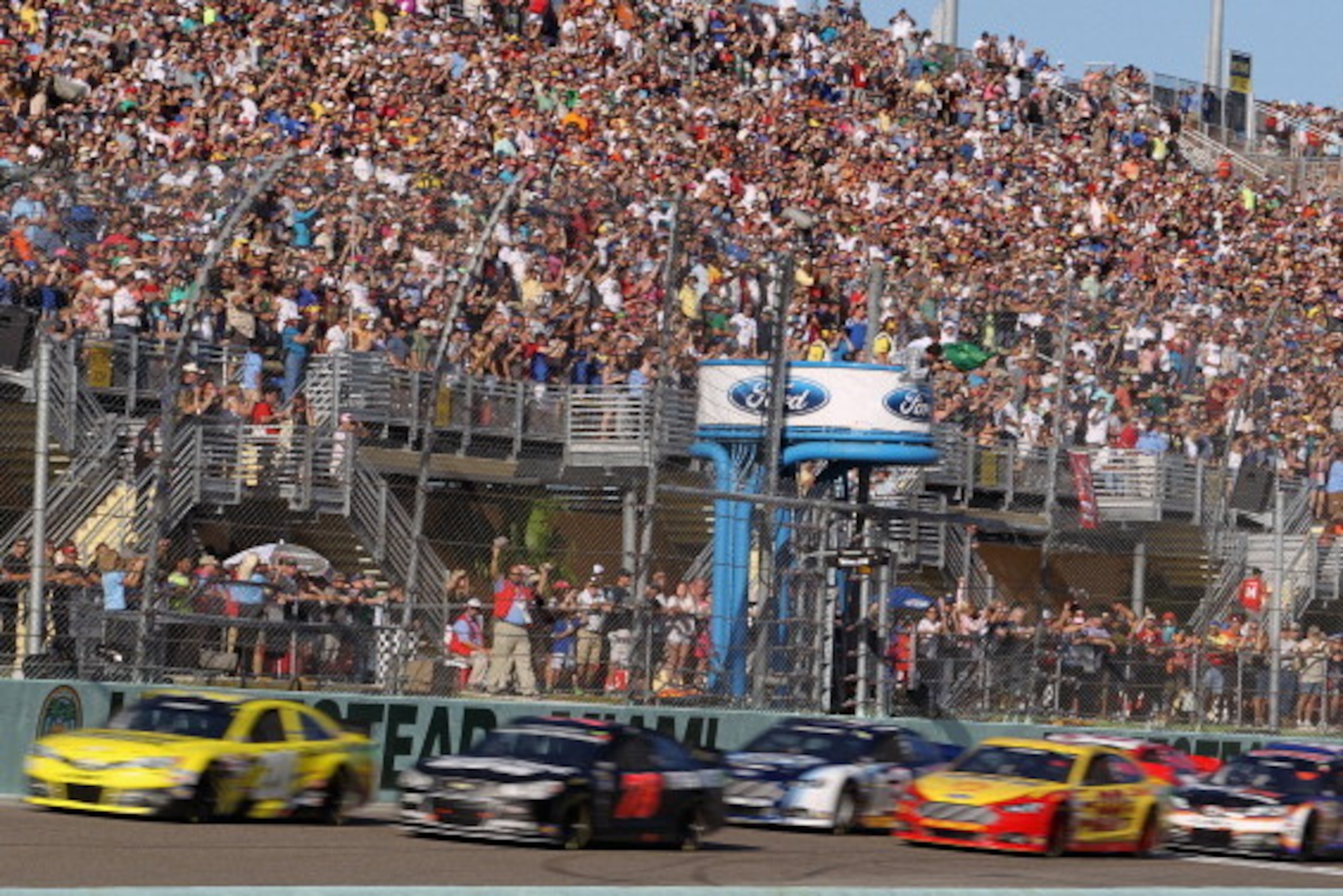 Sprint Cup action at Homestead-Miami Speedway Sprint Cup action at Homestead-Miami Speedway