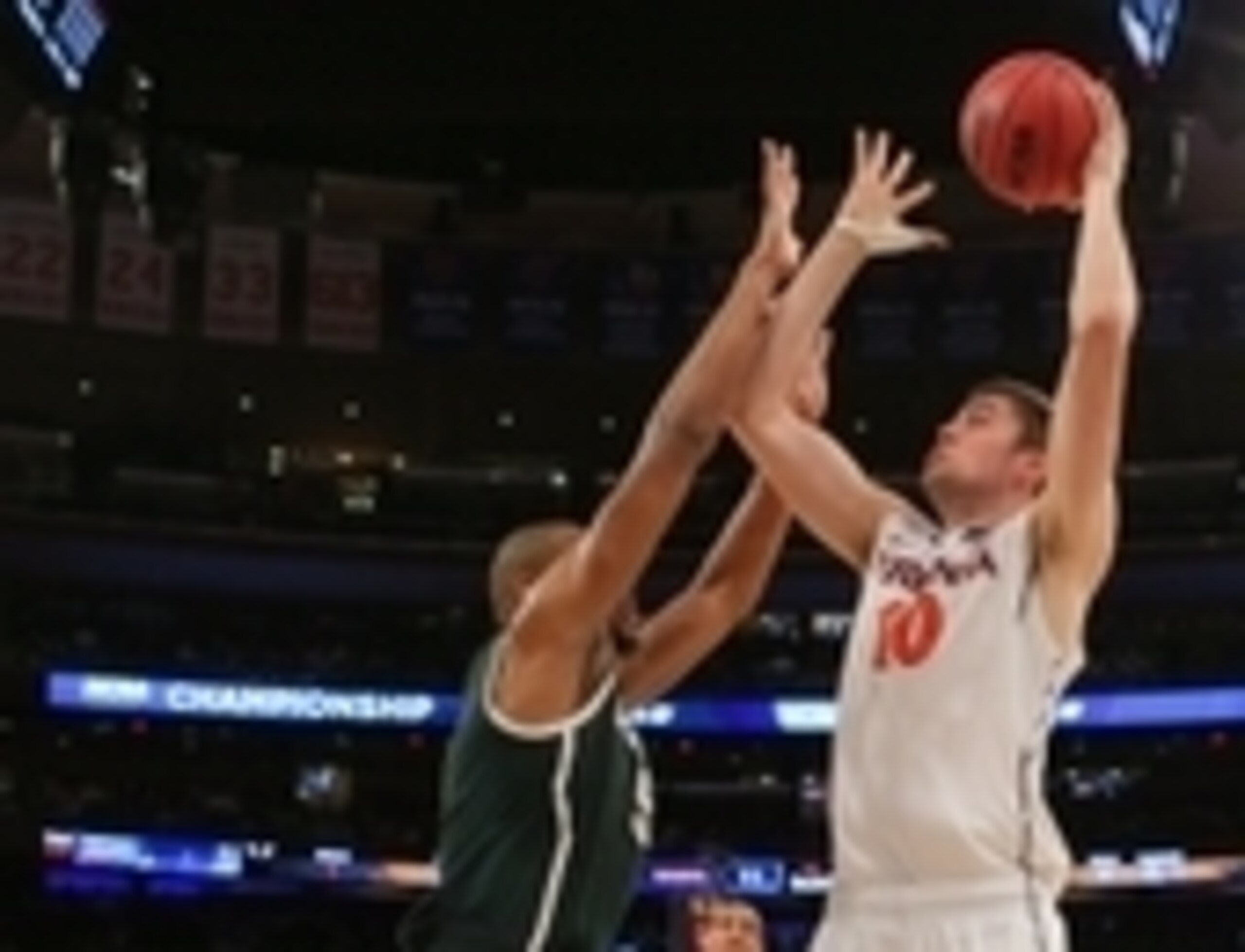 Virginia center Mike Tobey