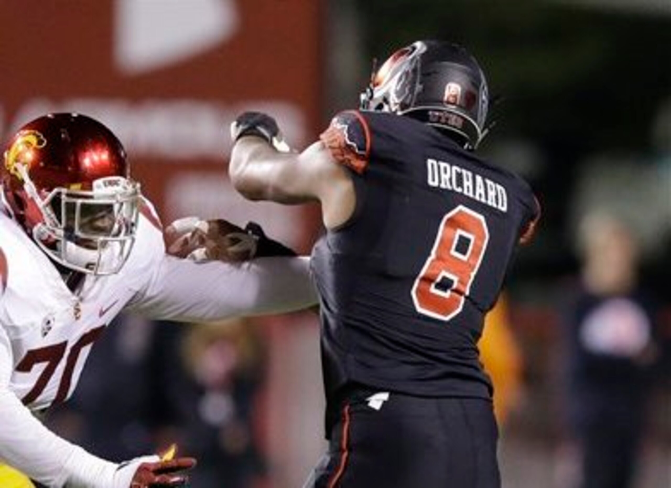 DE Nate Orchard