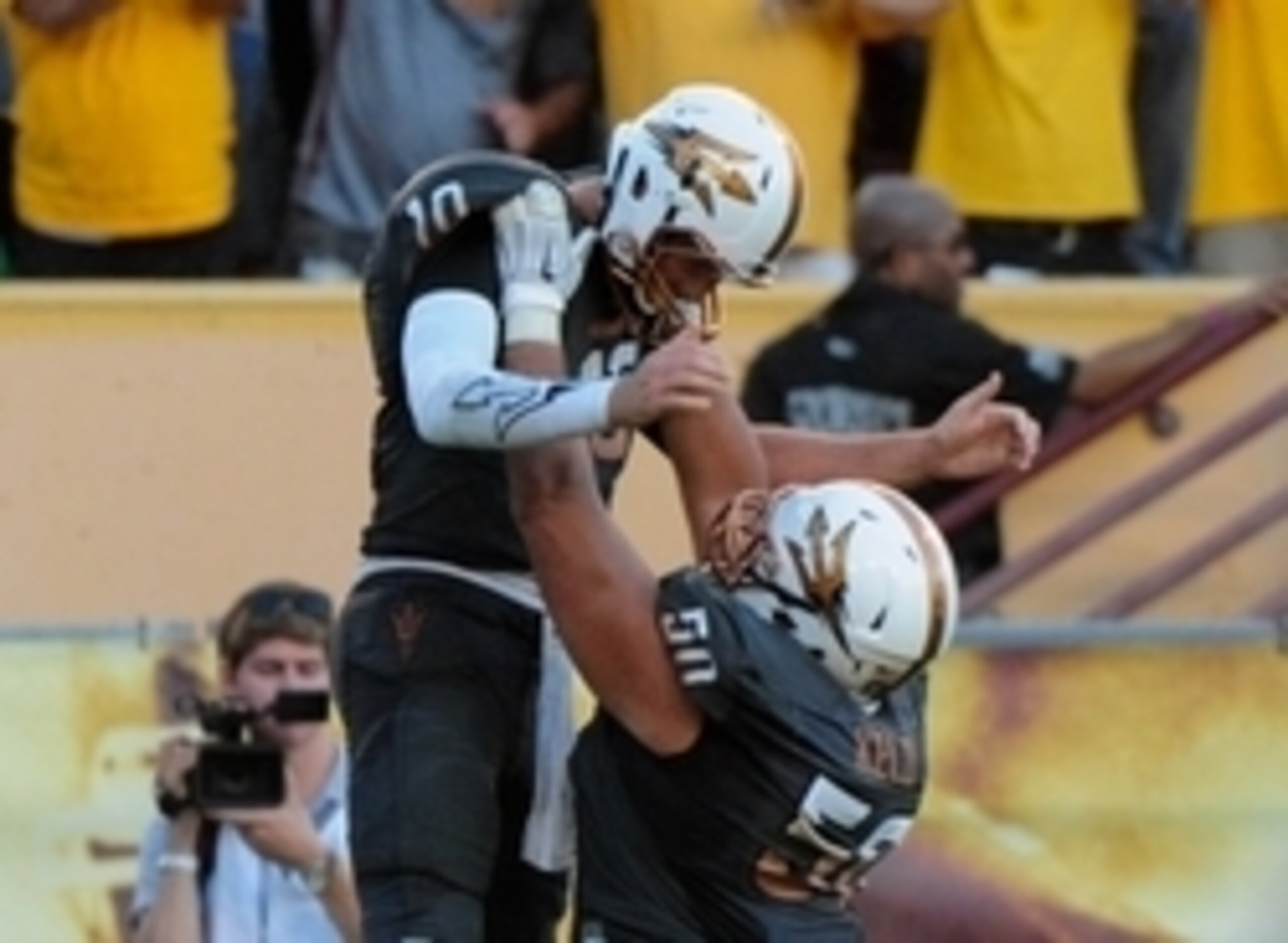 QB Taylor Kelly