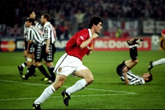 Roy Keane celebrates his goal vs. Juventus in 1999