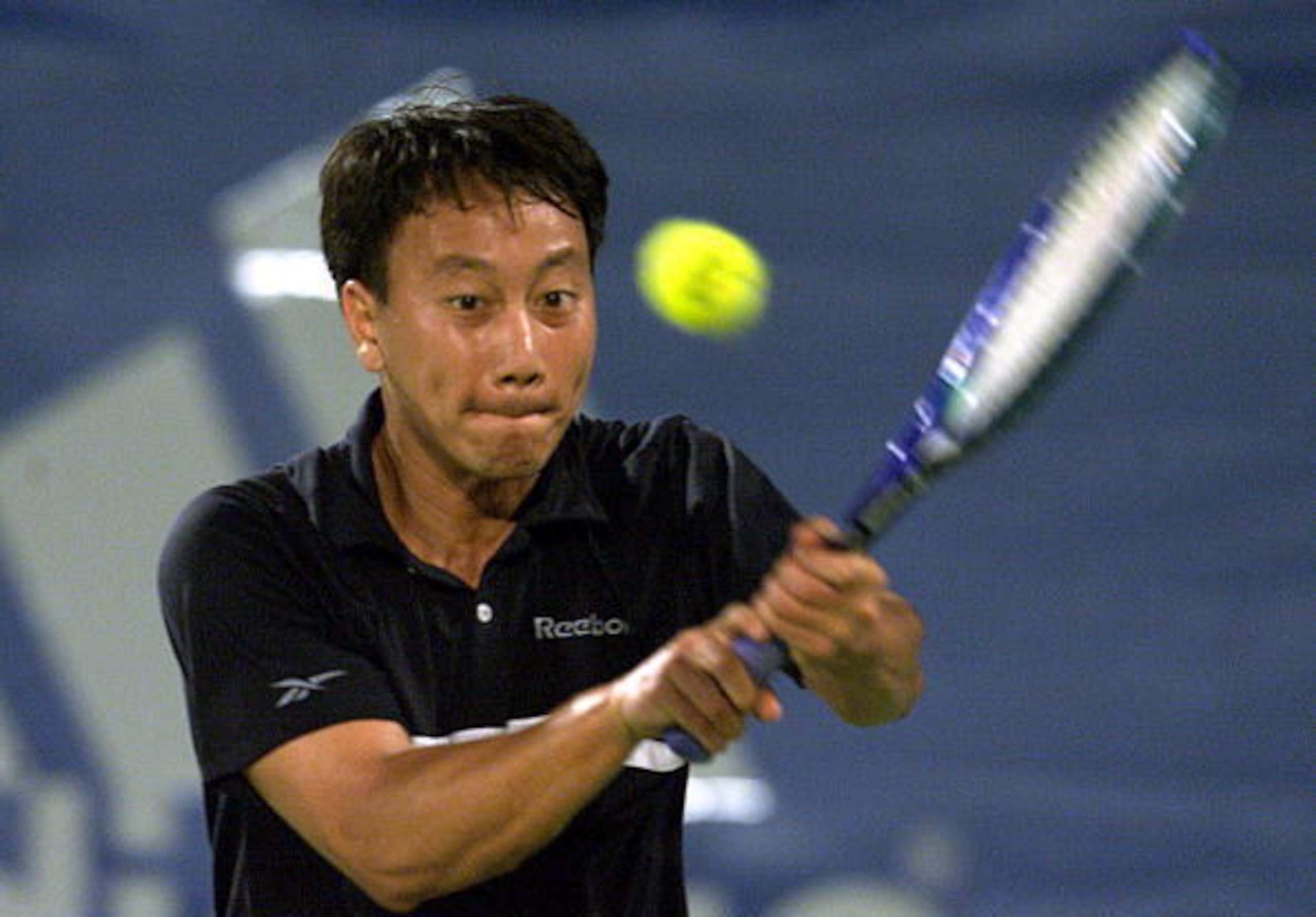 8 Jan 2001:   Michael Chang of USA in action during his first round match vs Andrew Illie of Australia at the Adidas International Tennis Tournament, Sydney International Tennis Centre, Homebush, Australia.  DIGITAL IMAGE. X Mandatory Credit: Scott Barbou