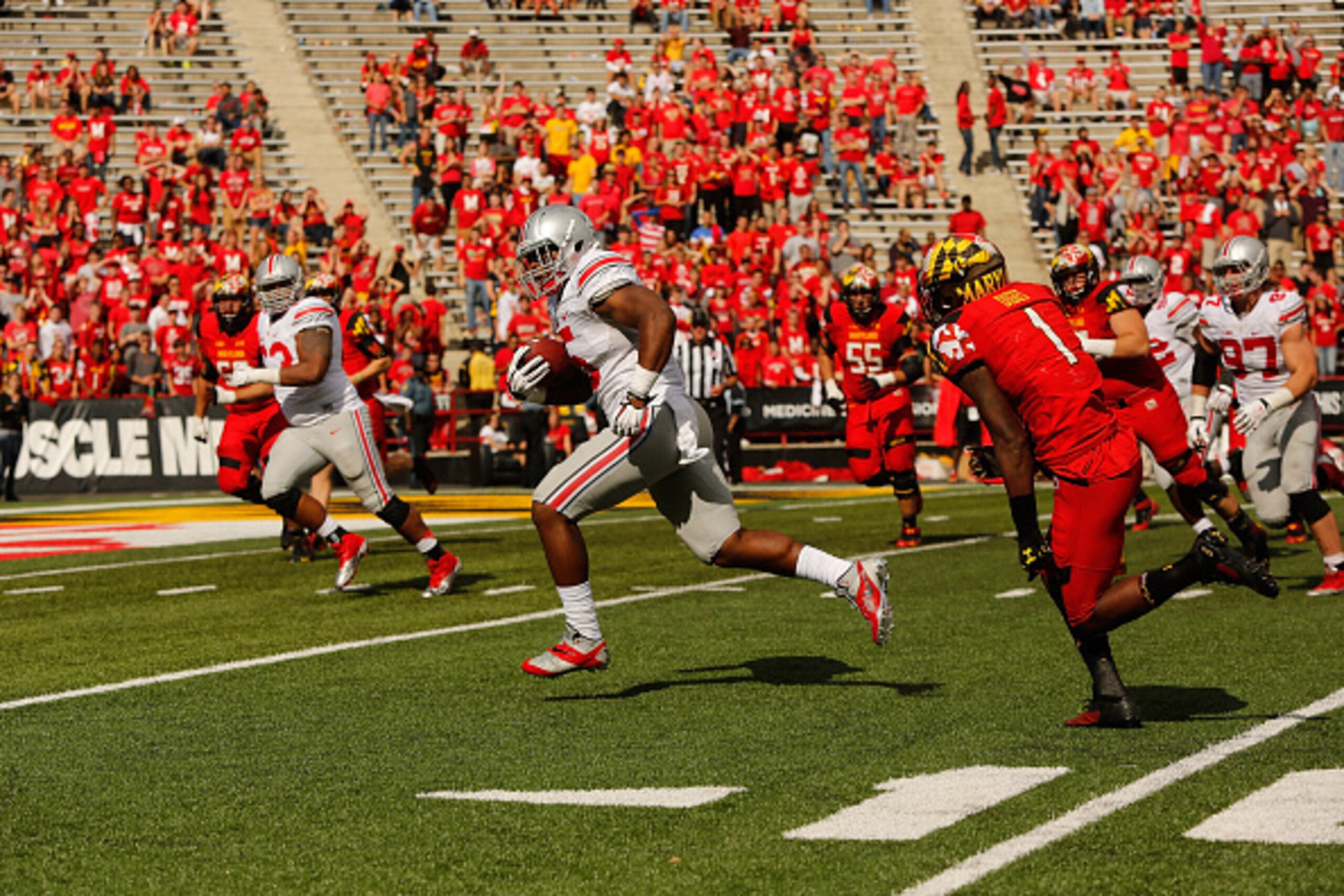 Raekwon McMillan has looked like a future star for Ohio State's defense.