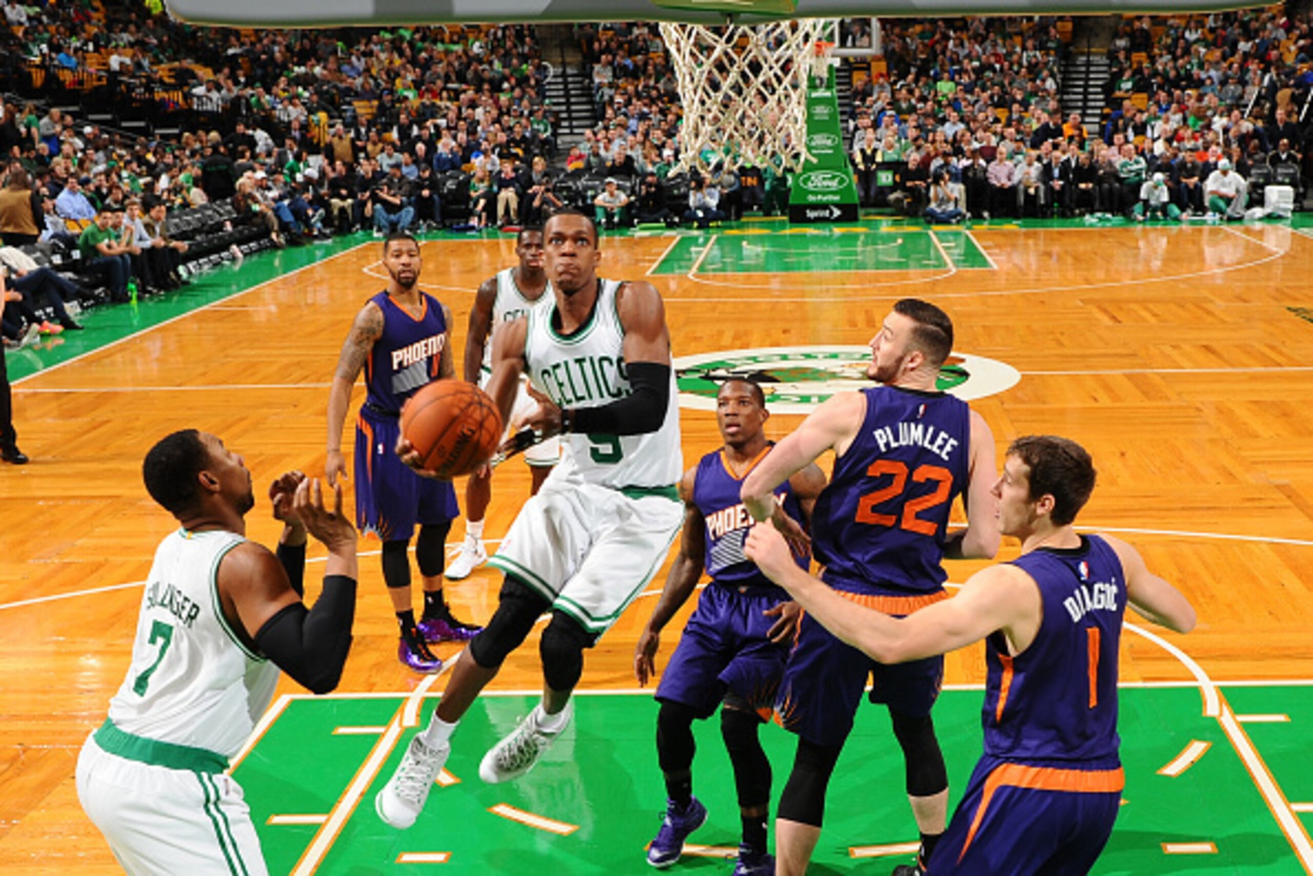 Rajon Rondo has the Celtics offense clicking.