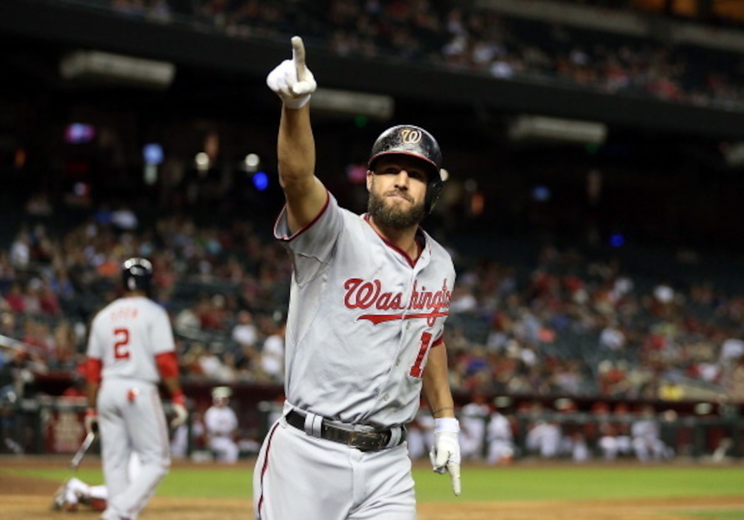 Kevin Frandsen avoided free agency by signing a one-year contract with Washington. Kevin Frandsen avoided free agency by signing a one-year contract with Washington.