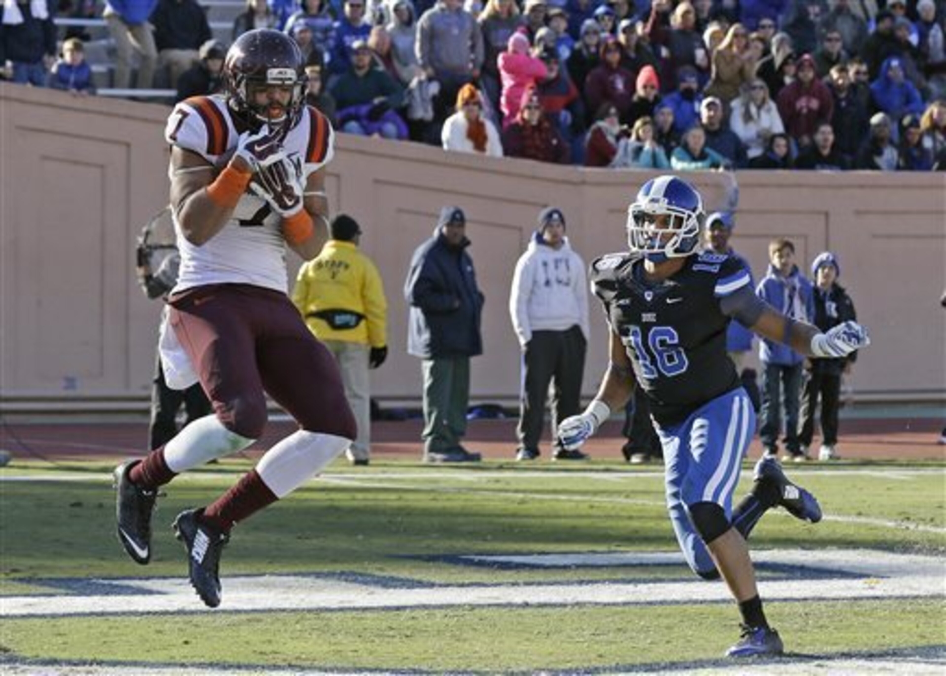 Virginia Tech tight end Bucky Hodges with a touchdown catch vs. Duke