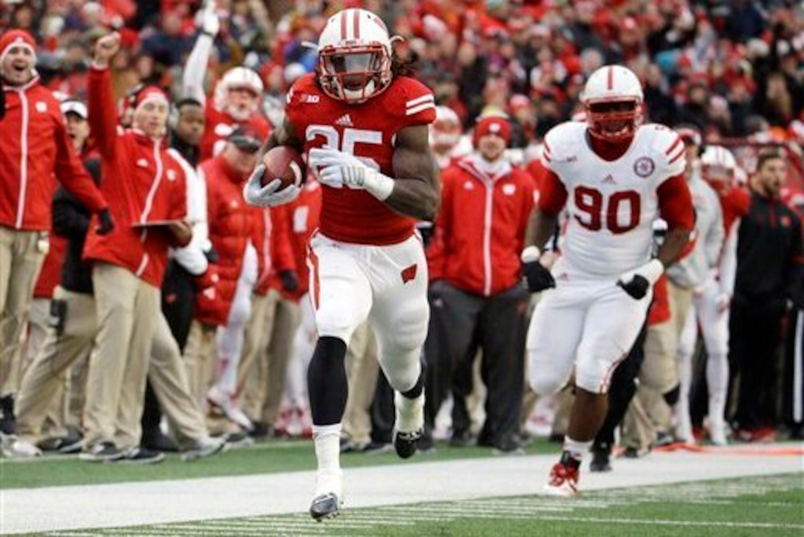 Wisconsin's Melvin Gordon continued to raise his draft stock with a record-breaking performance against Nebraska.