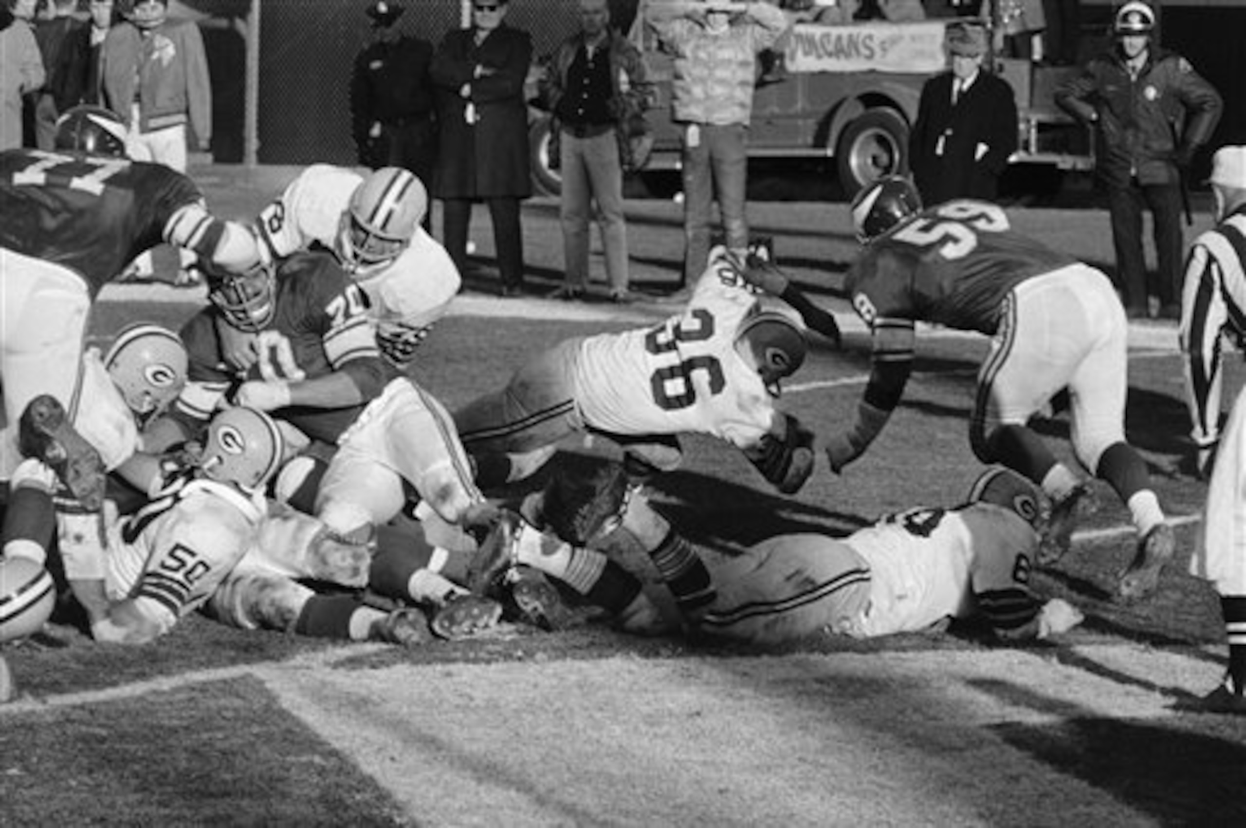 Ben Wilson reaches the end zone against the Vikings.