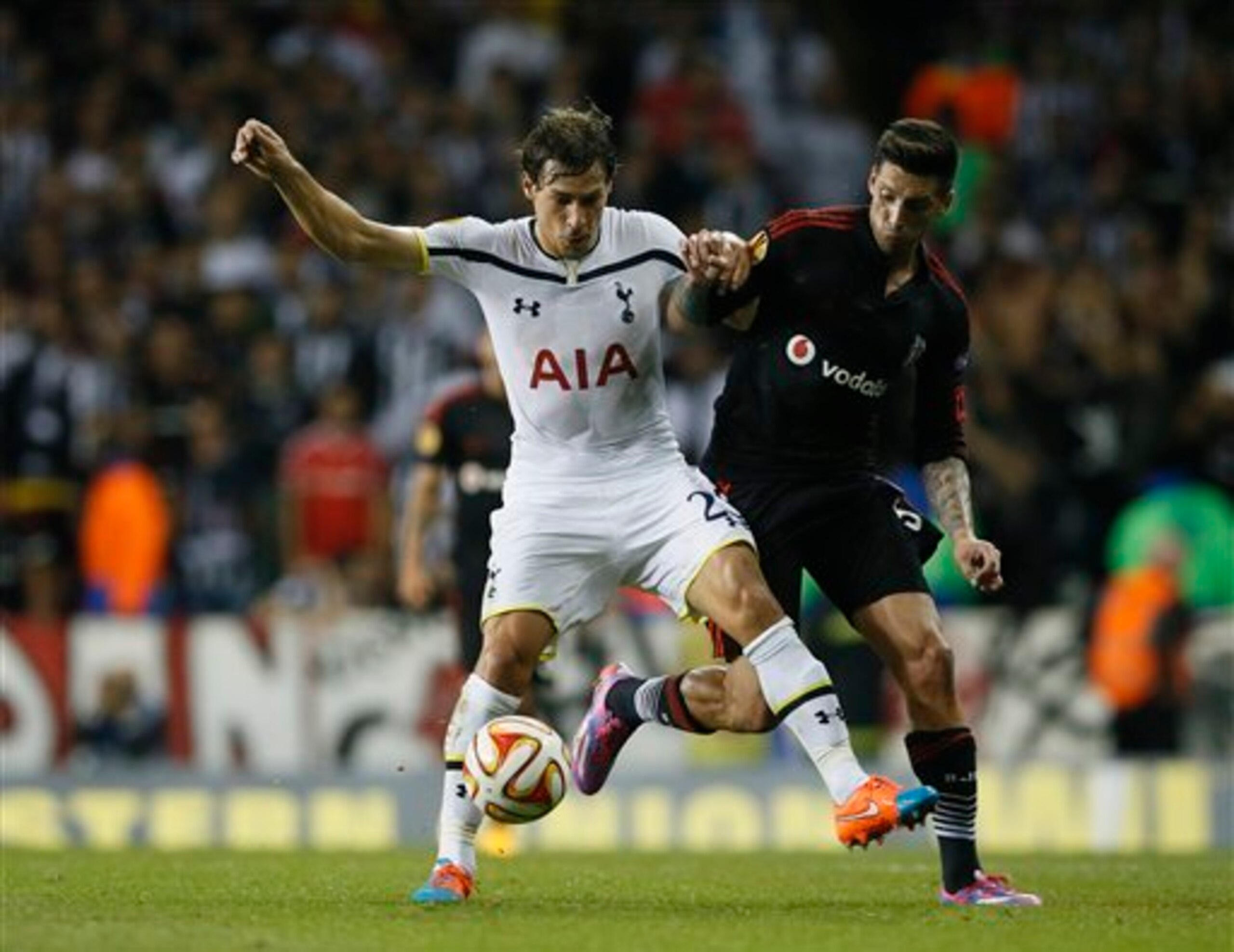 Benjamin Stambouli has played well enough in cup games to earn a Premier League start.