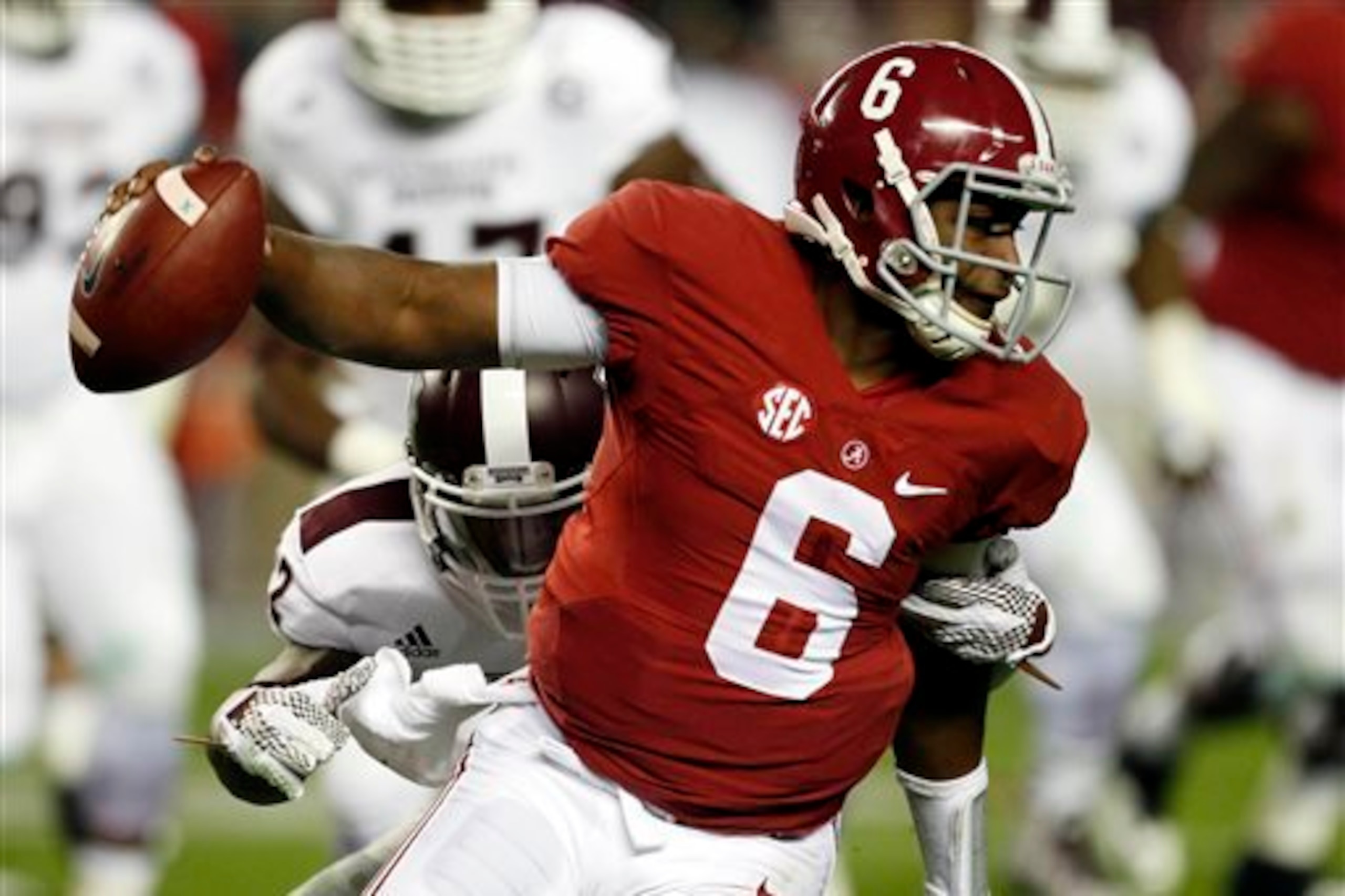 Blake Sims and Alabama are the favorites to win the SEC and a College Football Playoff berth.