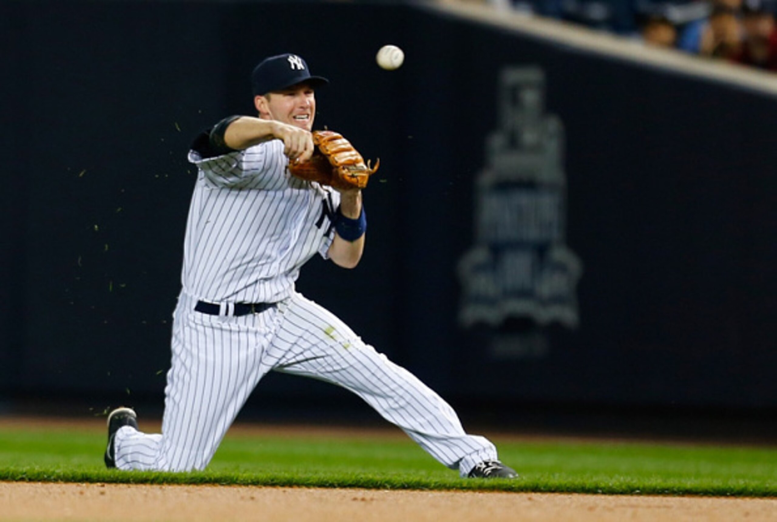 Stephen Drew signed with the Red Sox then was traded to the Yankees in 2014.