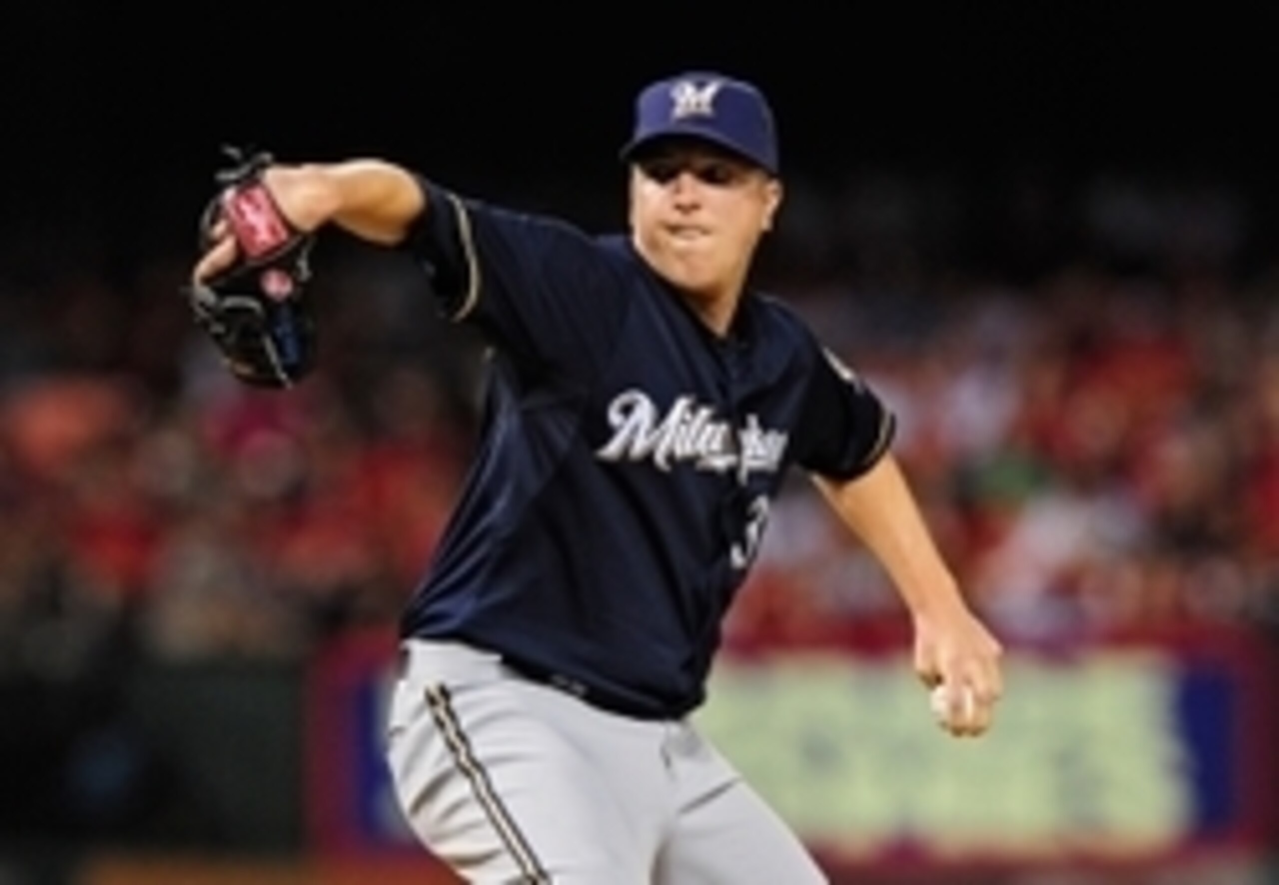 Aug 2, 2014; St. Louis, MO, USA; Milwaukee Brewers relief pitcher Tom Gorzelanny (32) throws to a St. Louis Cardinals batter during the eighth inning at Busch Stadium. The Cardinals defeated the Brewers 9-7. Mandatory Credit: Jeff Curry-USA TODAY Sports Aug 2, 2014; St. Louis, MO, USA; Milwaukee Brewers relief pitcher Tom Gorzelanny (32) throws to a St. Louis Cardinals batter during the eighth inning at Busch Stadium. The Cardinals defeated the Brewers 9-7. Mandatory Credit: Jeff Curry-USA TODAY Sports