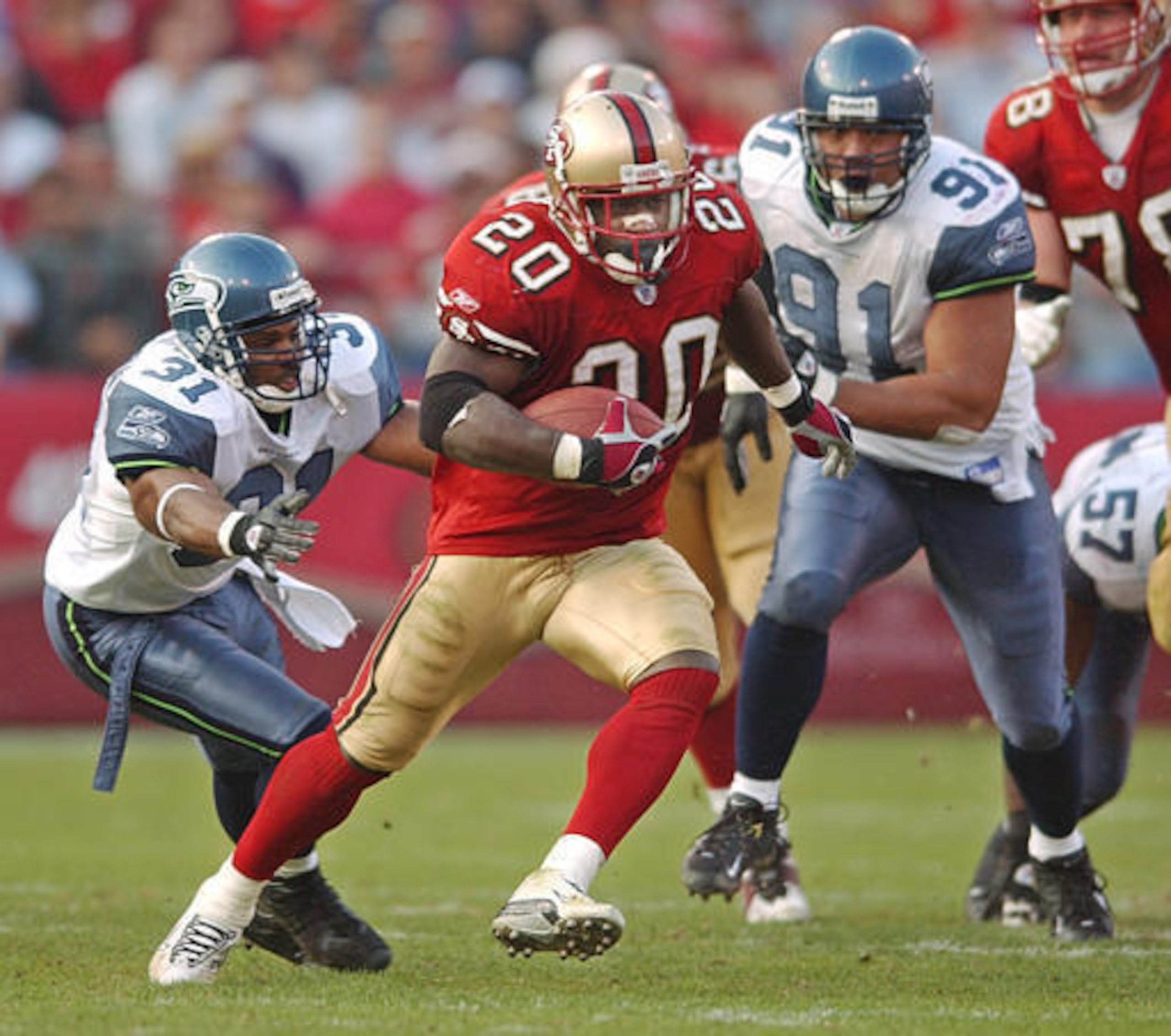 Despite a gruesome leg injury in 1998, Garrison Hearst put together a prolific NFL career.